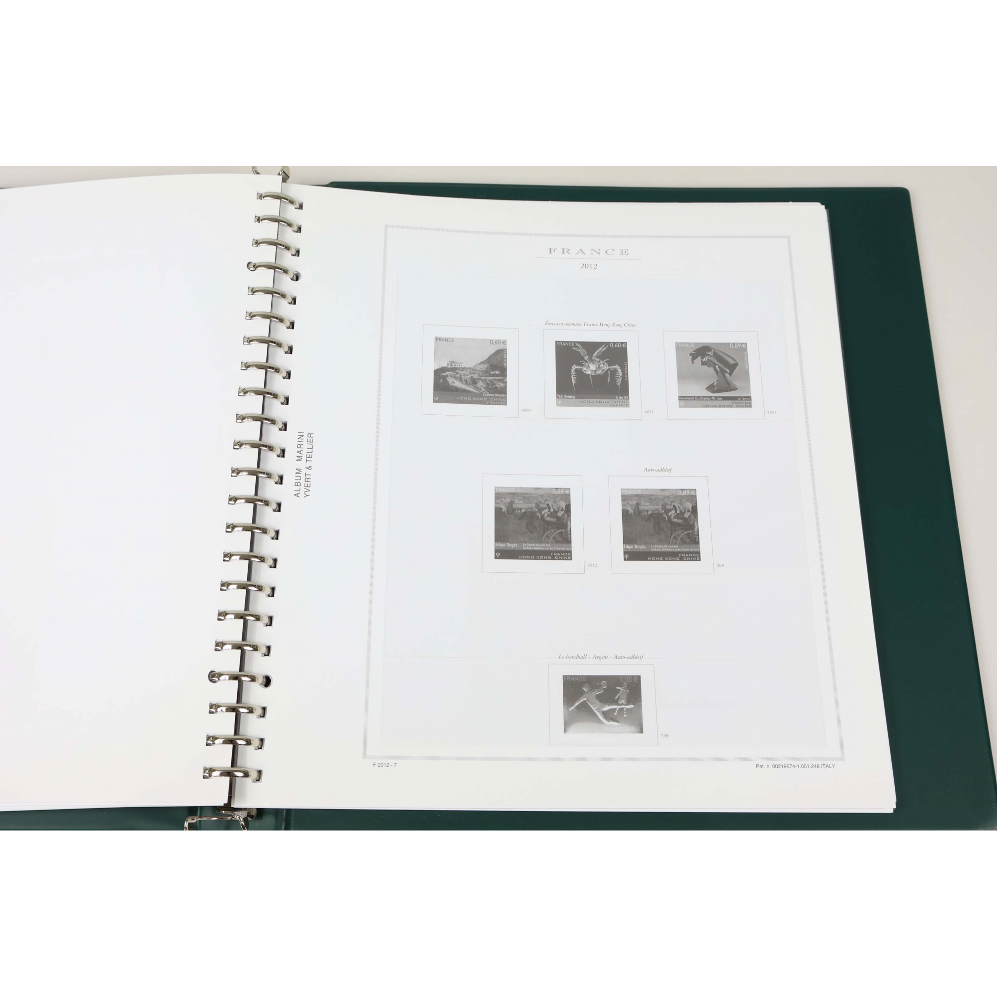 ALBUM MARINI, POUR RANGER UNE COLLECTION DE TIMBRES DE FRANCE DE 2011 À 2012