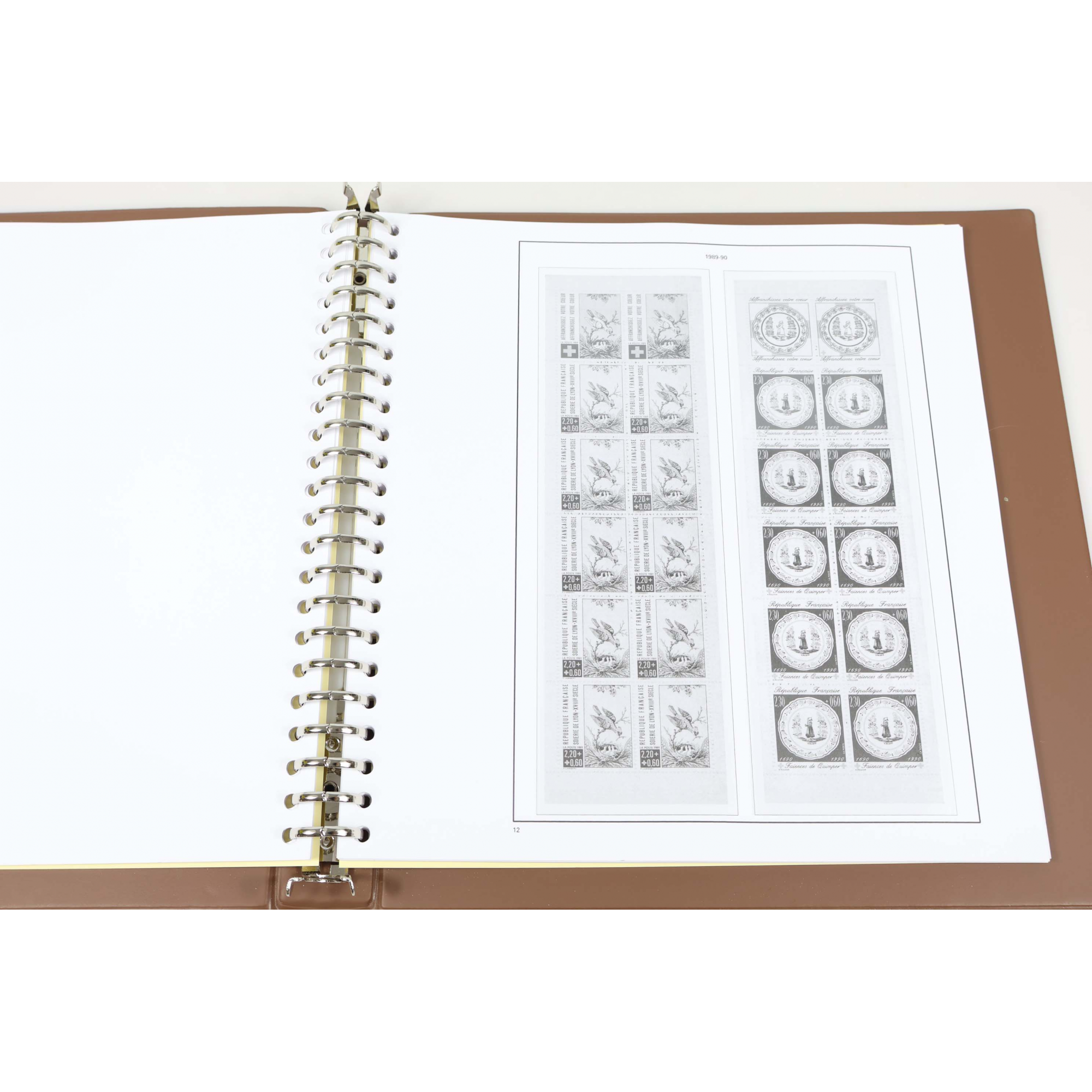 ALBUM MARINI, POUR RANGER UNE COLLECTION DE CARNETS CROIX ROUGE DE 1952 À 2016