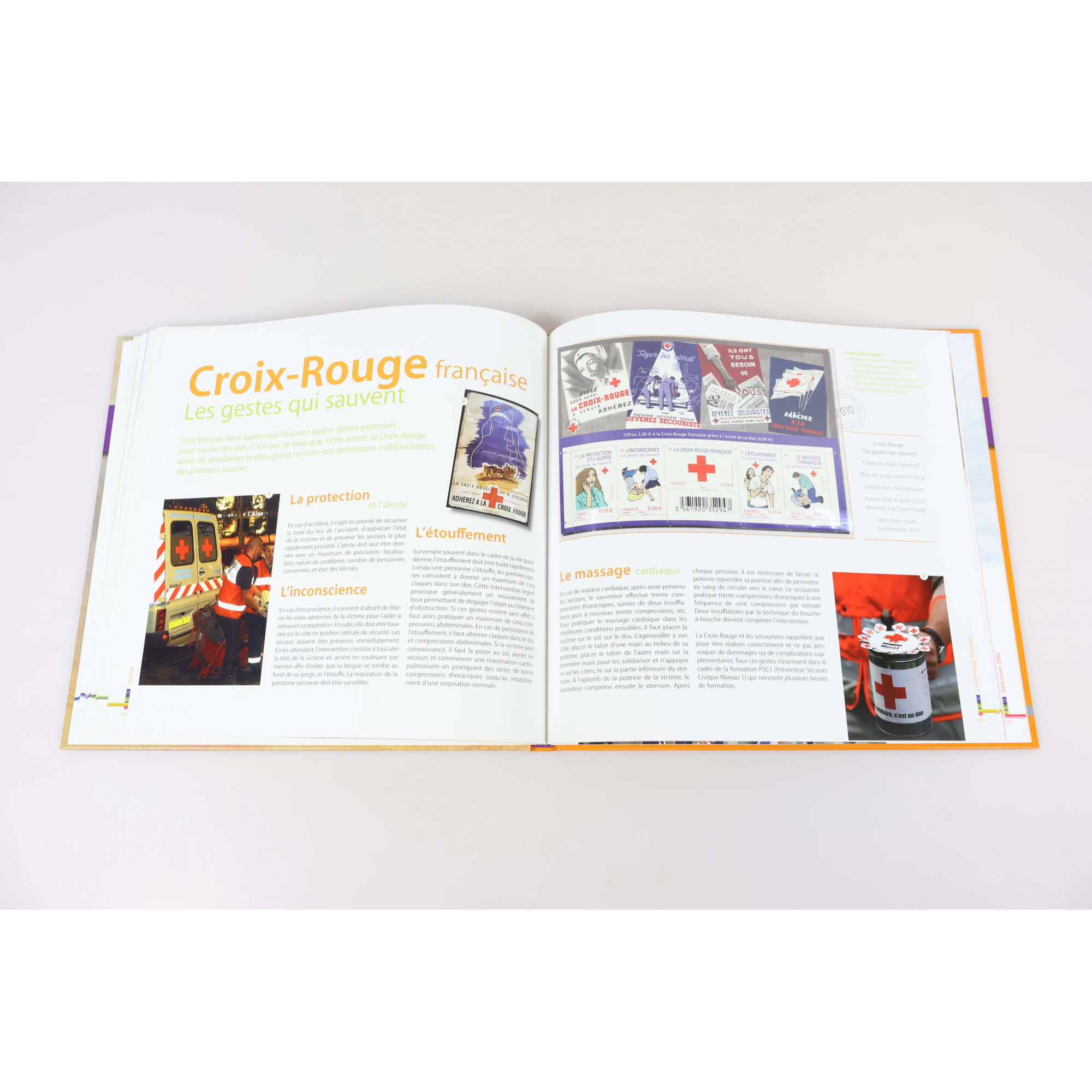 LE LIVRE DES TIMBRES FRANCE ANNÉE 2010 TIMBRES NEUFS SIGNES USUELS BOITIER