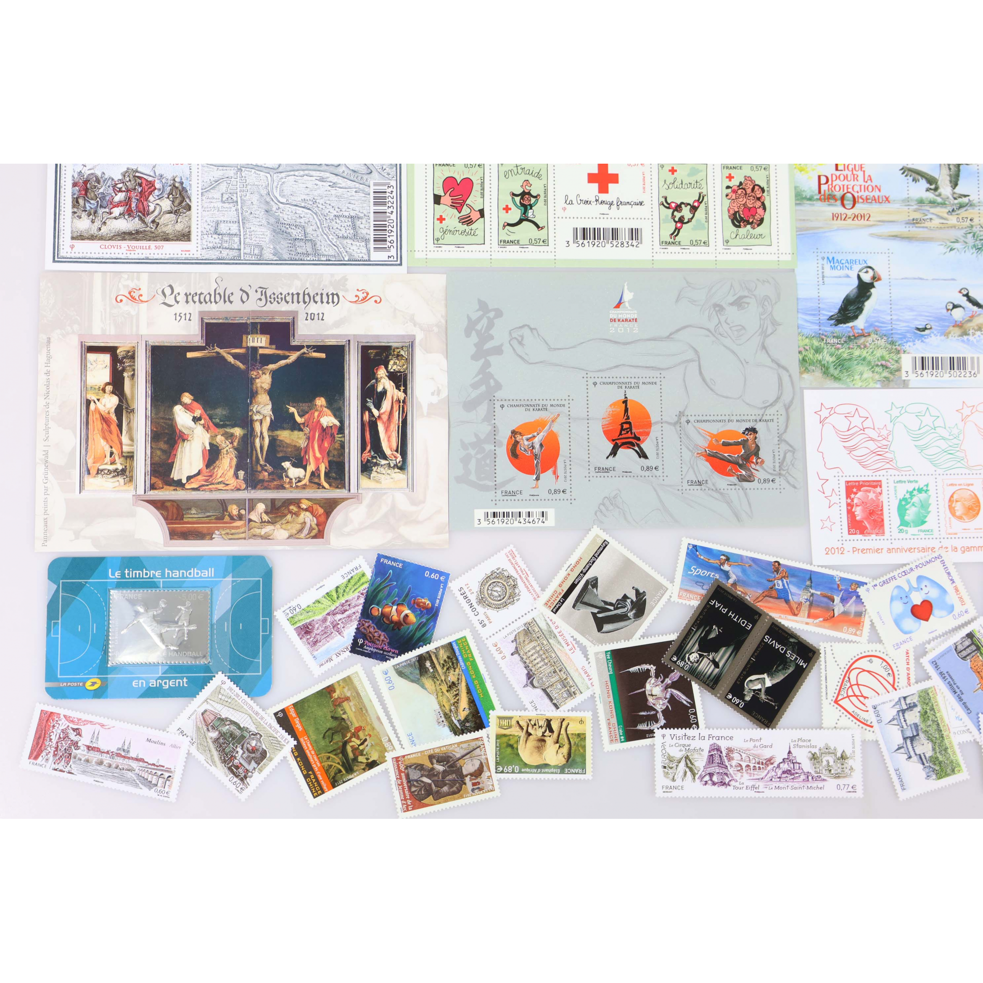 LOT DE TIMBRES ET BLOCS-FEUILLETS NEUFS** DE L'ANNEE 2012 FACIALE 78€