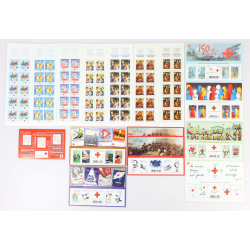 THÉMATIQUE CROIX-ROUGE EN EUROS BLOCS-FEUILLETS ET CARNETS DE TIMBRES NEUFS**