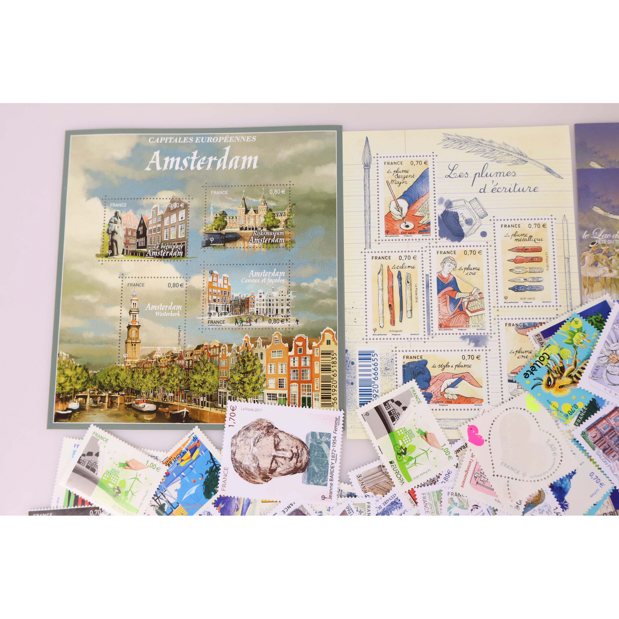 LOT DE TIMBRES ET BLOCS-FEUILLETS EN EUROS ANNÉE 2016 NEUFS** FACIALE 207€