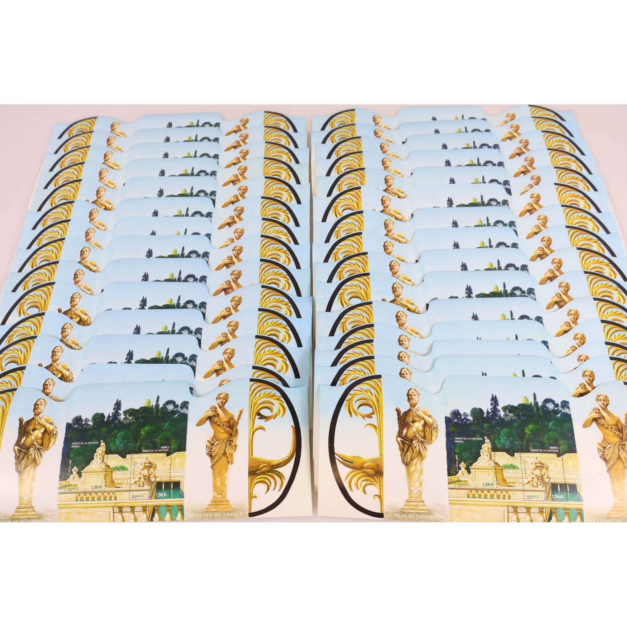 LOT 32 BLOCS AVEC DÉFAUTS POUR AFFRANCHIR, TIMBRES 1.98€ NEUFS** FACIALE 126.72€