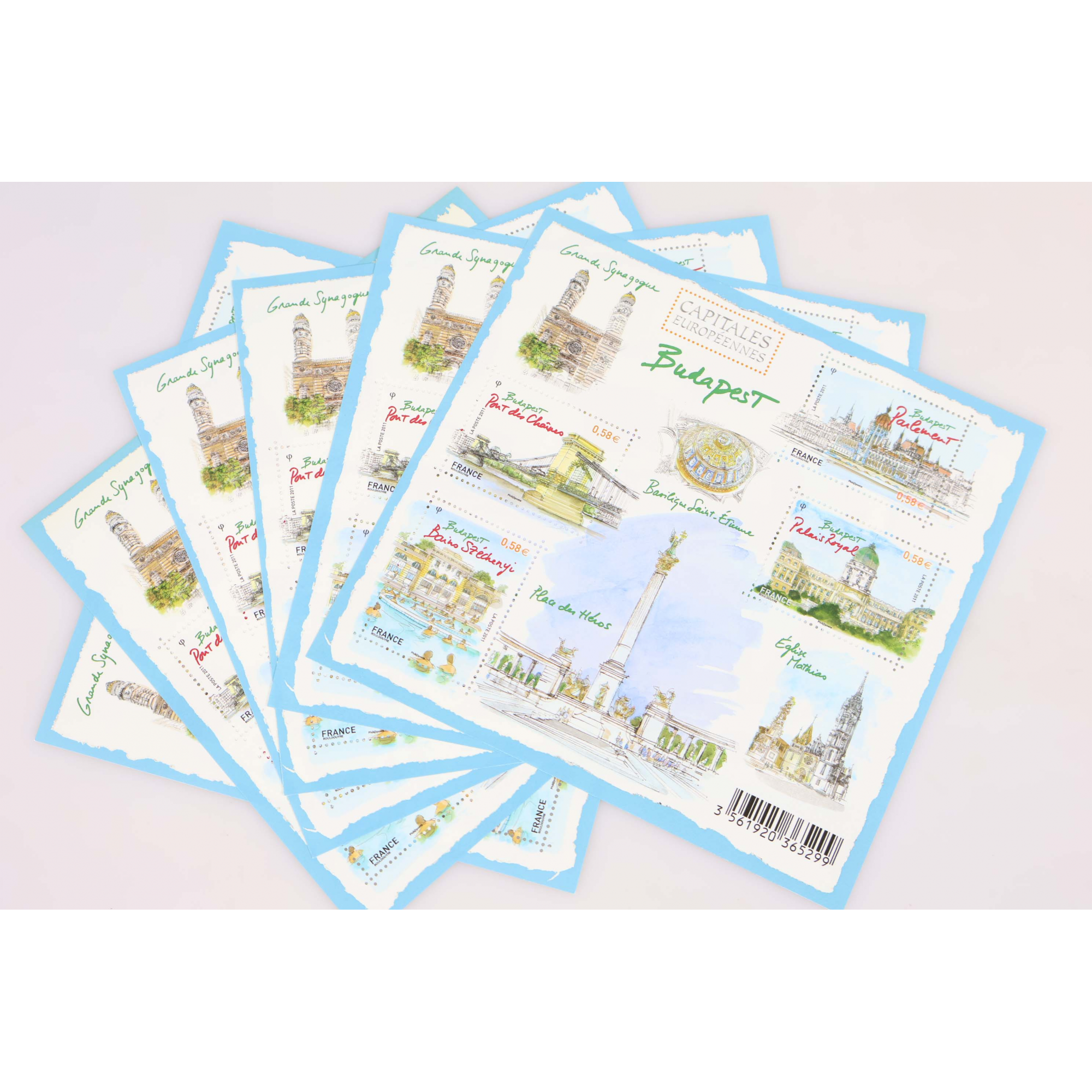 LOT 30 BLOCS N° F4538 CAPITALES - BUDAPEST, TIMBRES NEUFS** 0.58€ FACIALE 69.6€