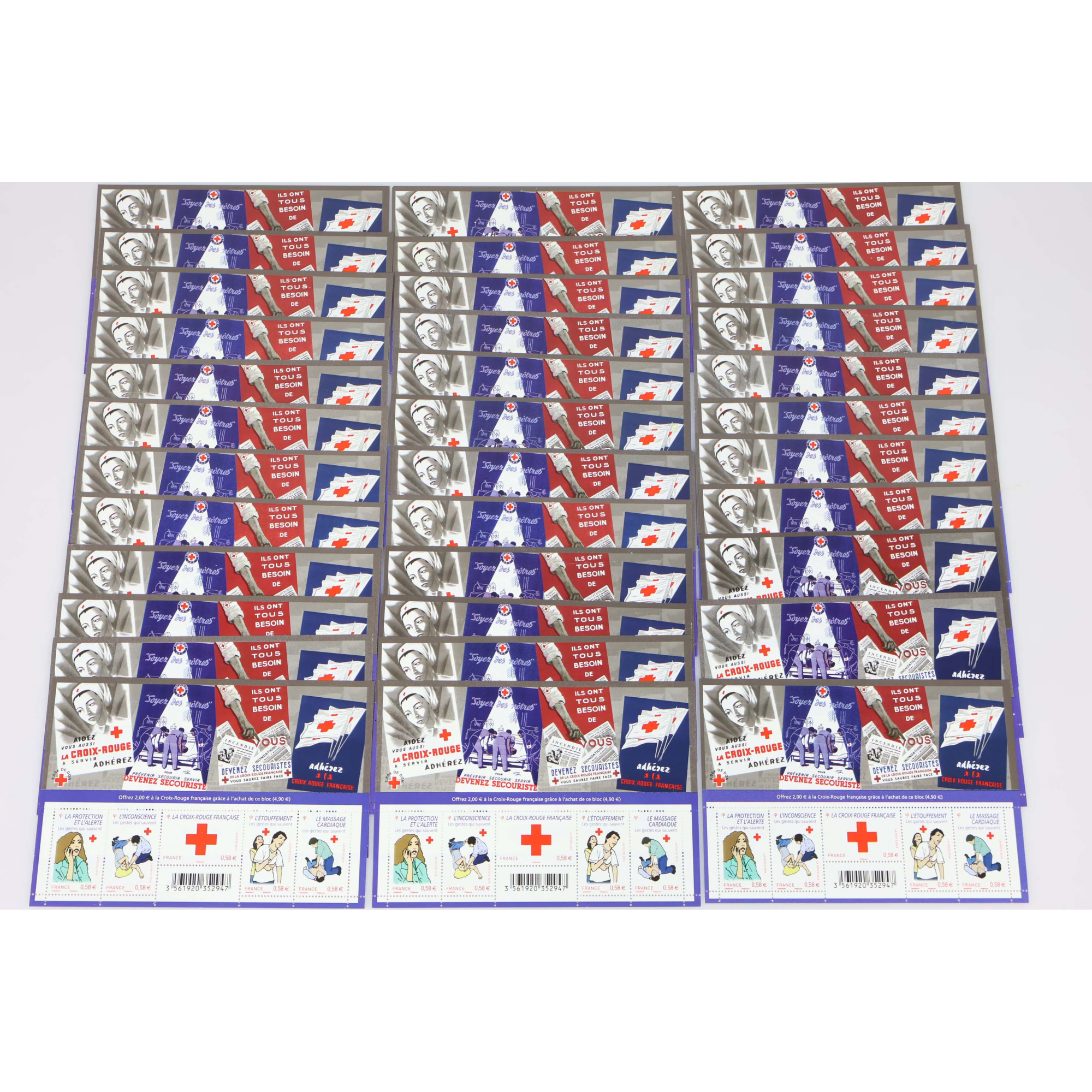 LOT 35 BLOCS N° F4520 CROIX ROUGE 2010, TIMBRES NEUFS** 0.58€ x 5 FACIALE 101.5€