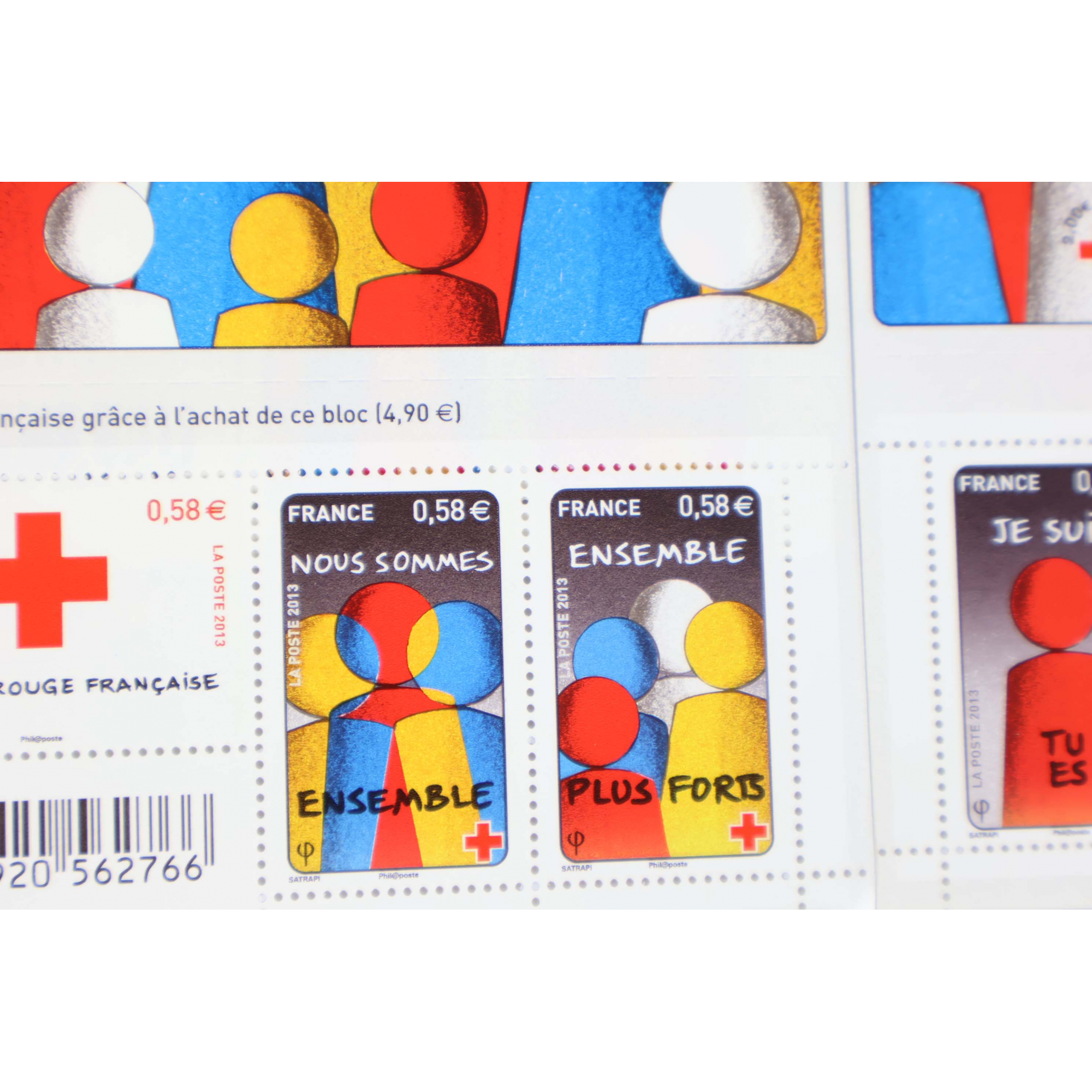 LOT 20 BLOCS N° F4819 CROIX ROUGE 2013, TIMBRES NEUFS** 0.58€ x 5 FACIALE 58€