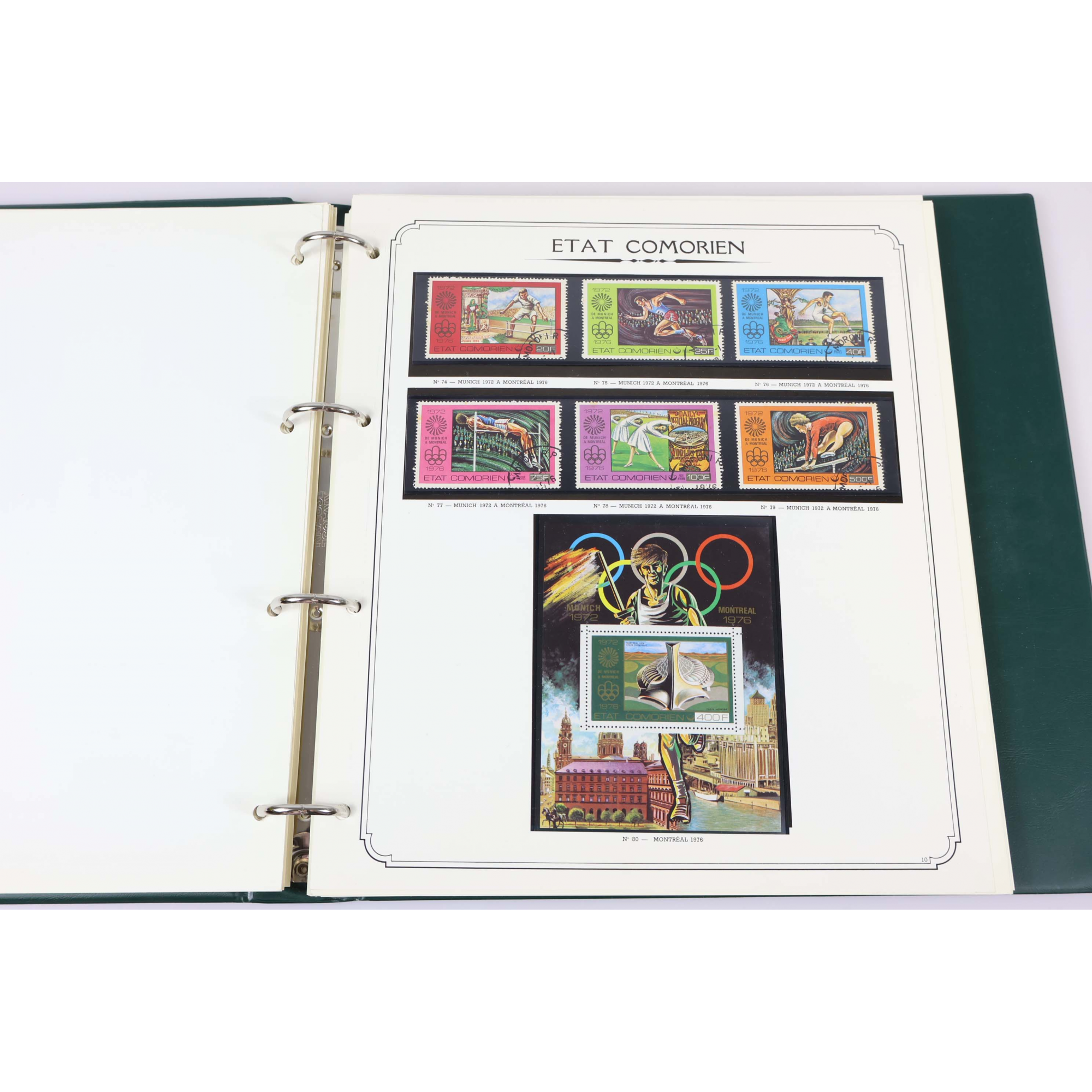 COLLECTION ÉTAT COMORIEN TIMBRES NEUFS** DANS UN CLASSEUR CLASSEUR HAUT DE GAMME