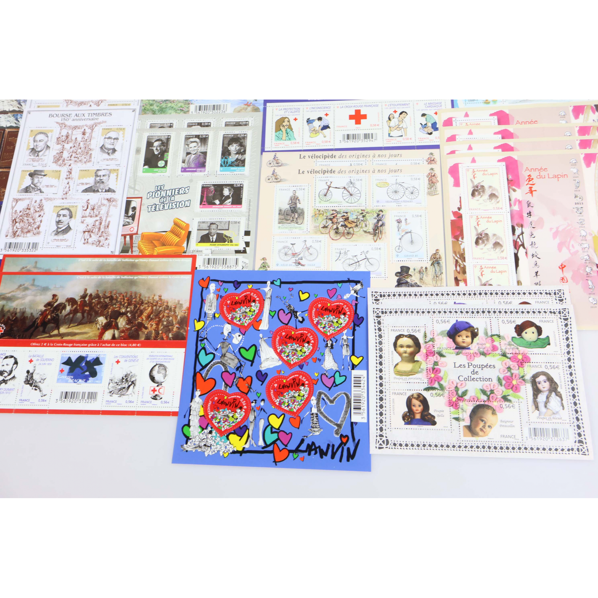 LOT DE BLOCS FEUILLETS TIMBRES EUROS AVEC DÉFAUTS POUR AFFRANCHIR FACIALE 195€