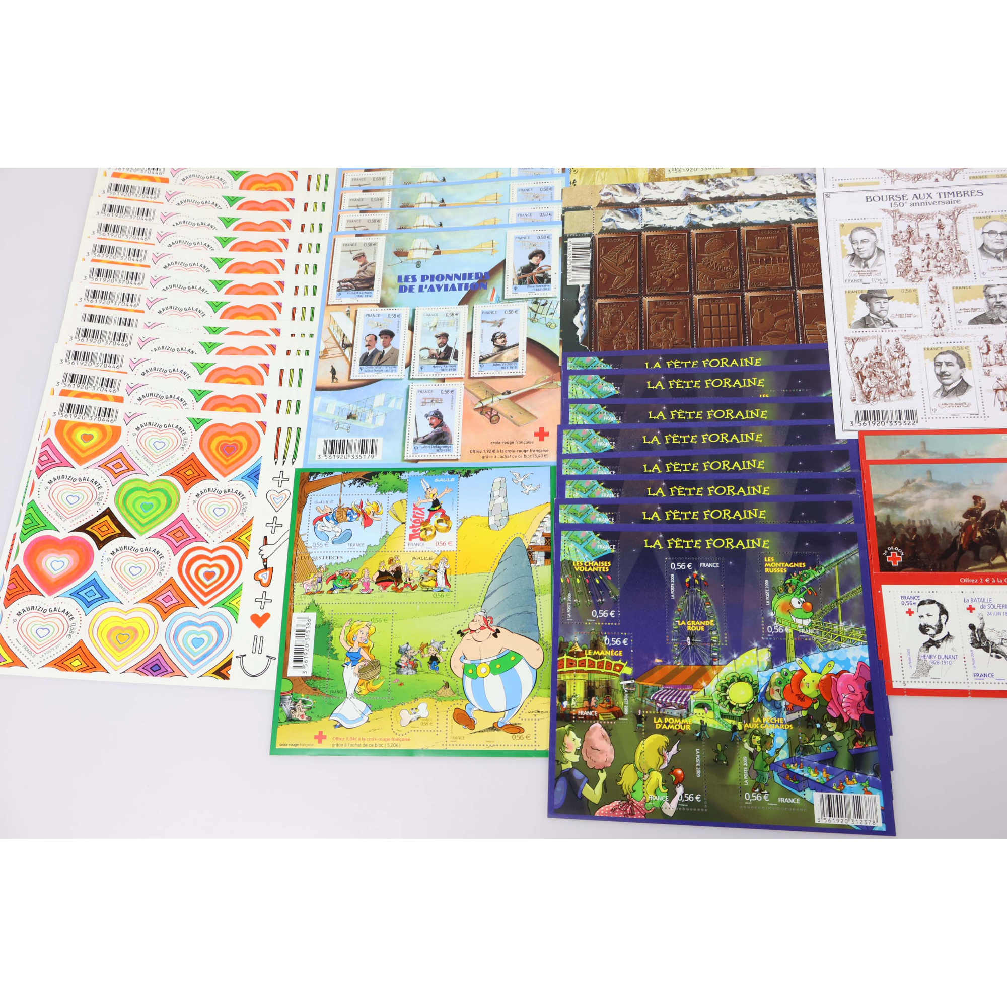 LOT DE BLOCS FEUILLETS TIMBRES EUROS AVEC DÉFAUTS POUR AFFRANCHIR FACIALE 195€