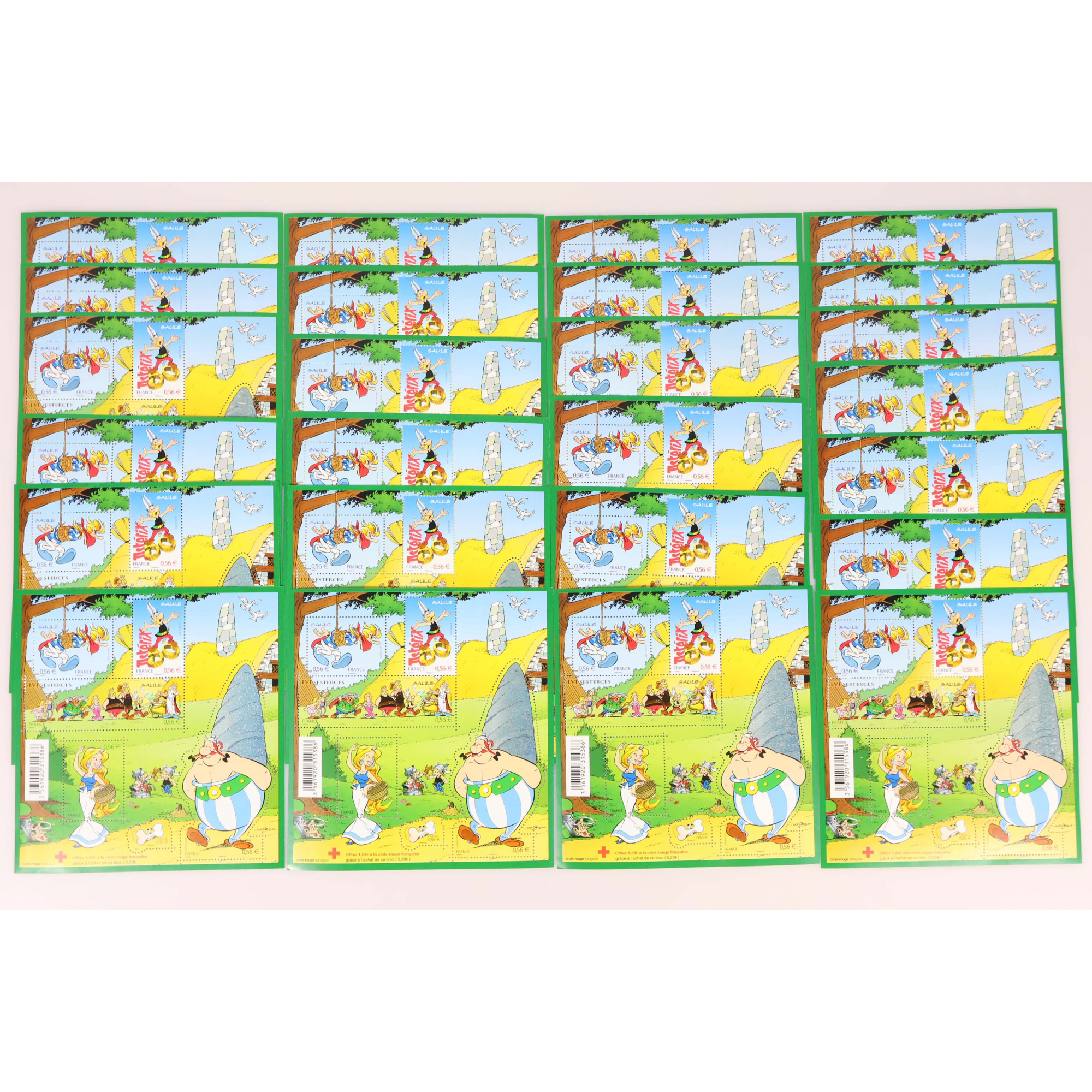 LOT 25 BLOCS N° F4425 ASTÉRIX, TIMBRES NEUFS** 0.56€ x 6 VALEUR FACIALE 84€