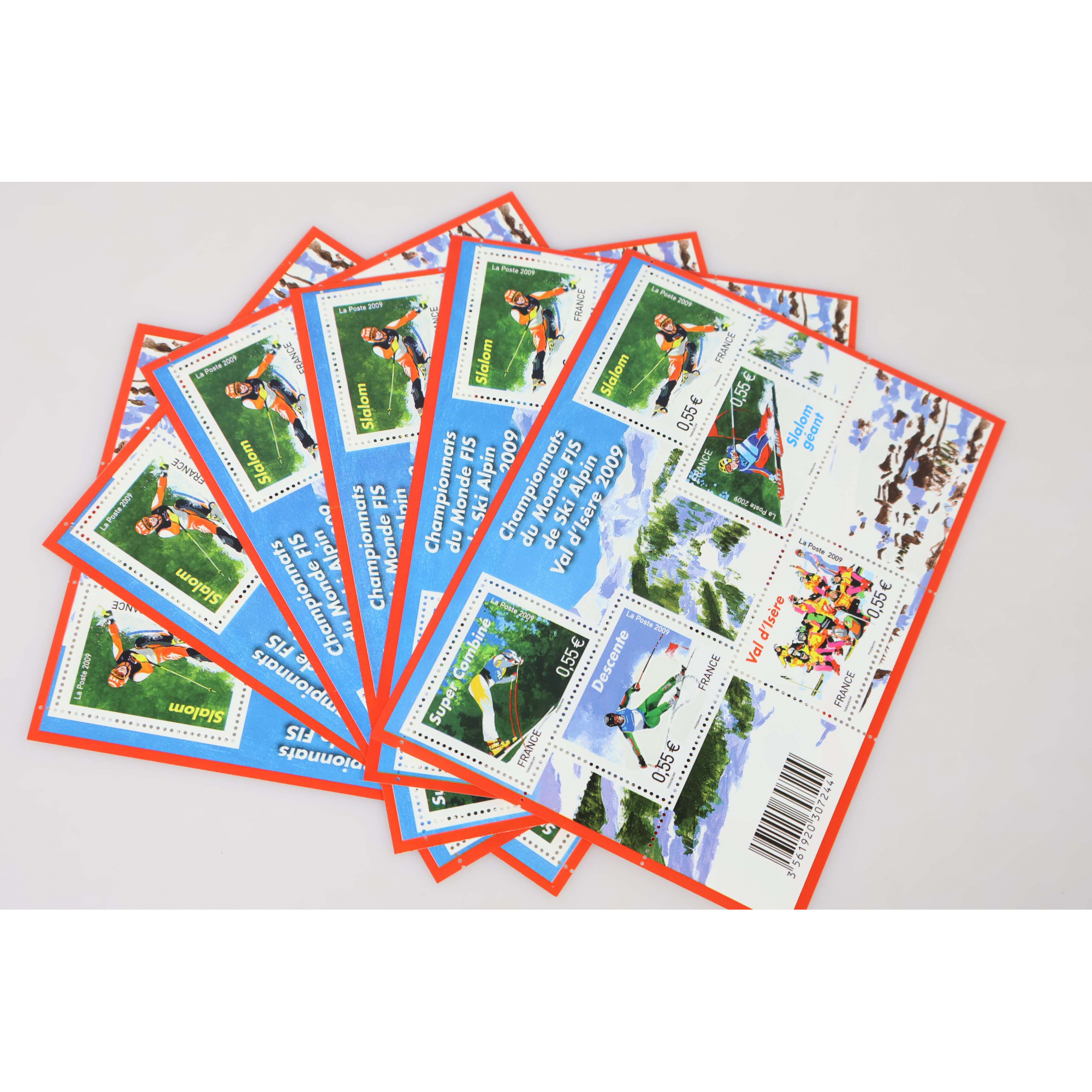 LOT 25 BLOCS N° F4329 CHAMPIONNATS SKI ALPIN TIMBRES NEUFS 0.55€ FACIALE 68.75€