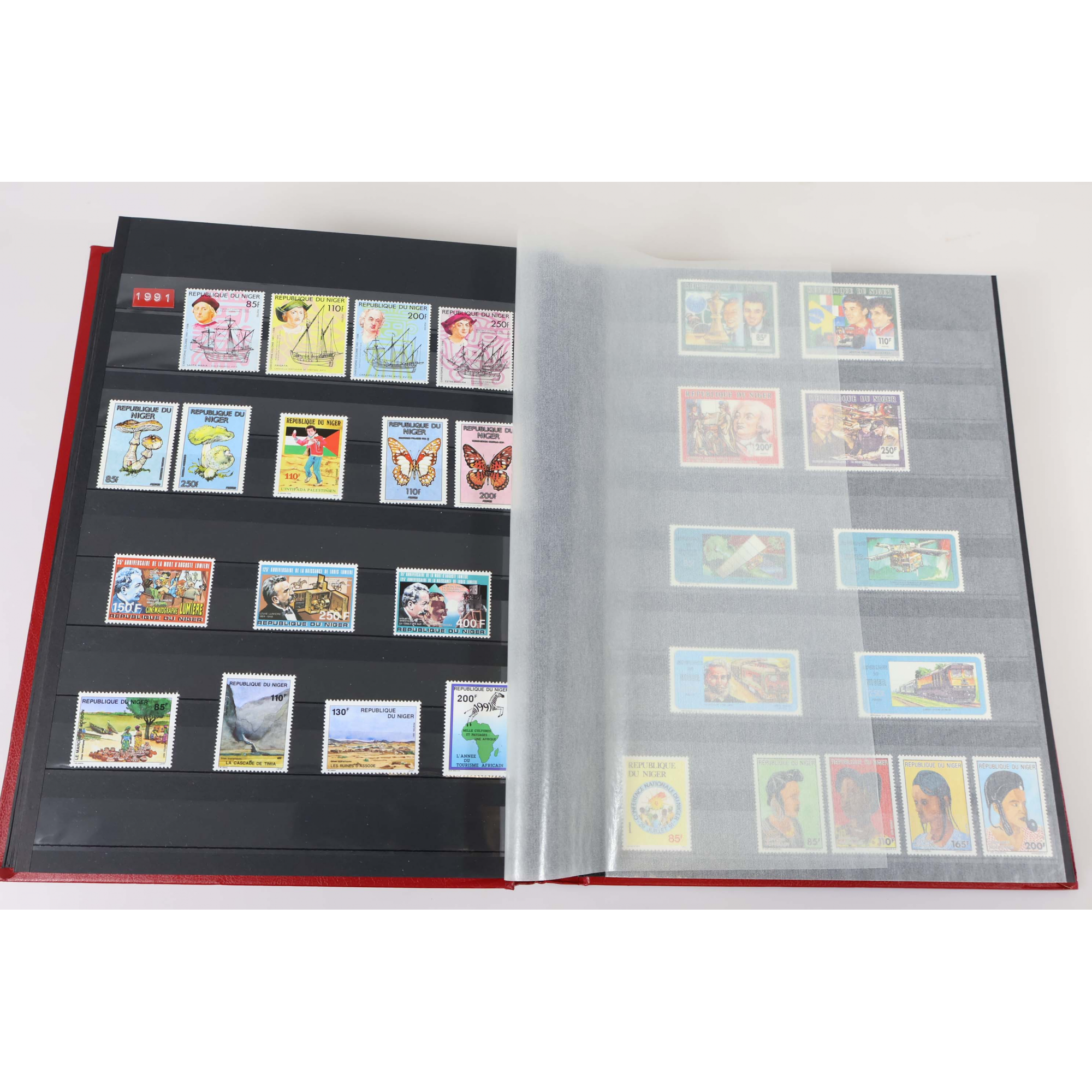 COLLECTION SUIVIE DE LA RÉPUBLIQUE DU NIGER DE 1983 À 1998 TIMBRES NEUFS**