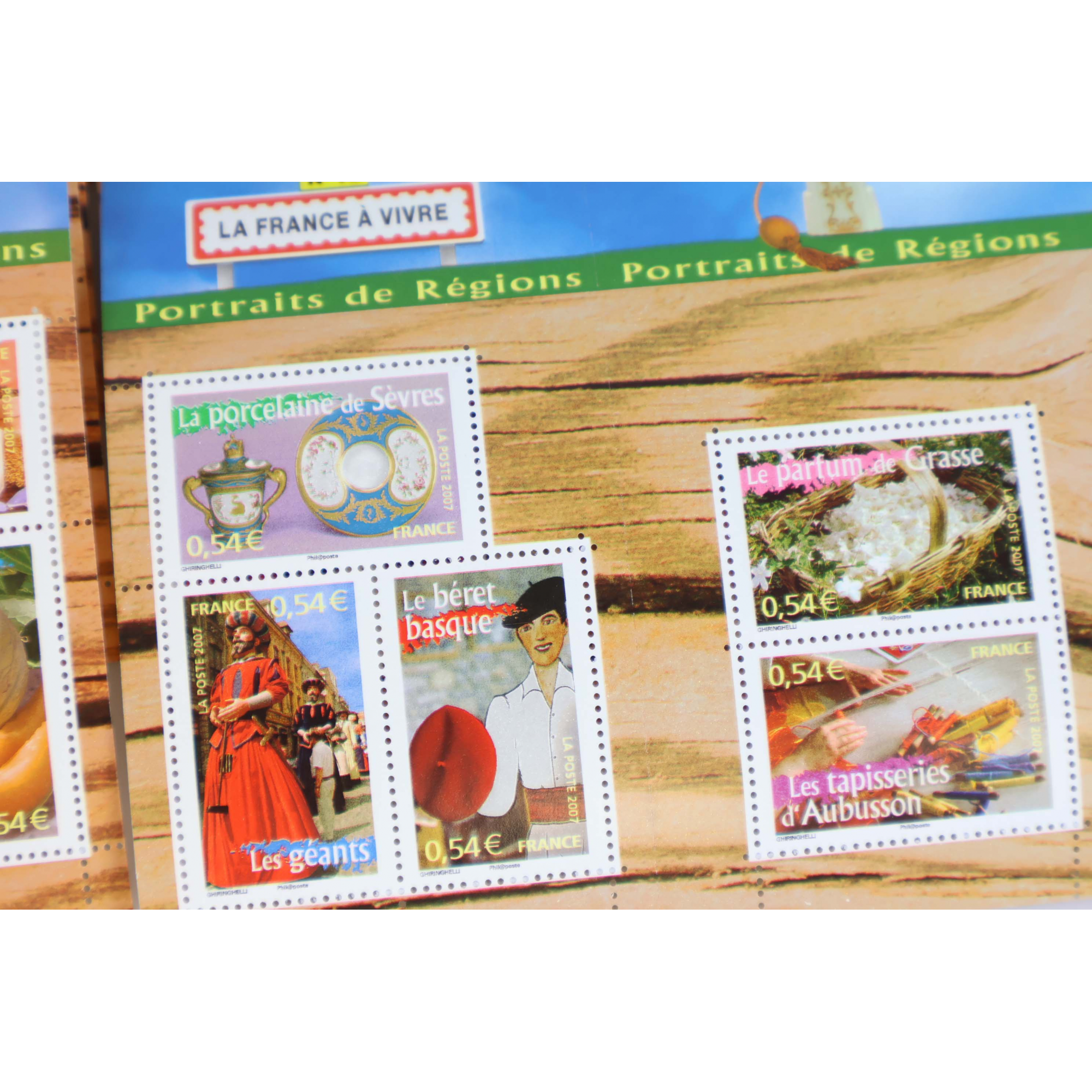 LOT 20 BLOCS N° 113 PORTRAITS DE RÉGIONS N°10 TIMBRES NEUFS** 0.54€ FACIALE 108€