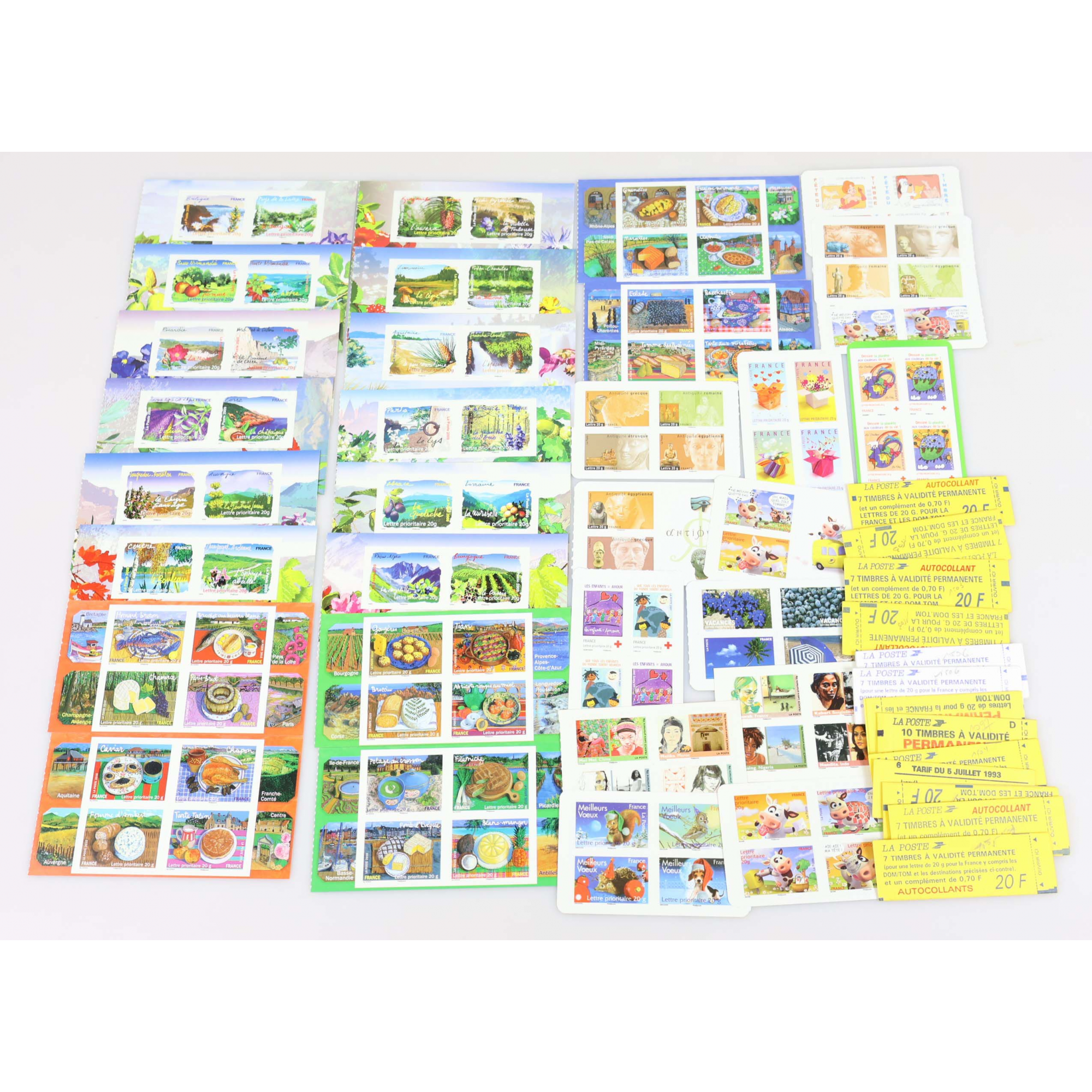 FRANCE, LOT DE 200 TIMBRES À VALIDITÉ PERMANENTE AUTOADHÉSIFS POUR LETTRES 20G