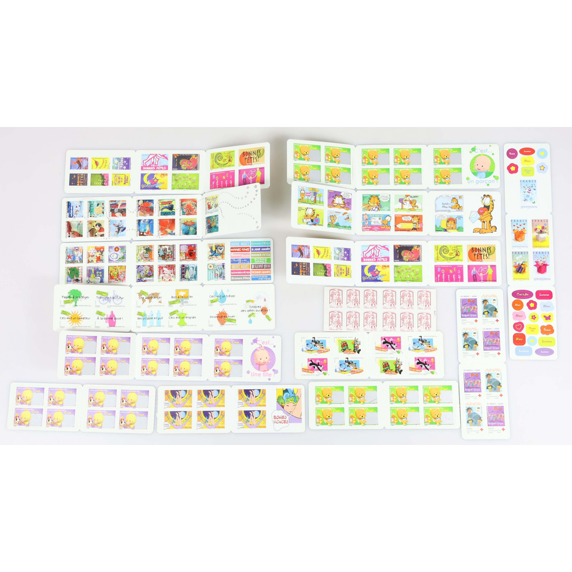 FRANCE, LOT DE 151 TIMBRES À VALIDITÉ PERMANENTE AUTOADHÉSIFS 20G, CARNETS PLIÉS