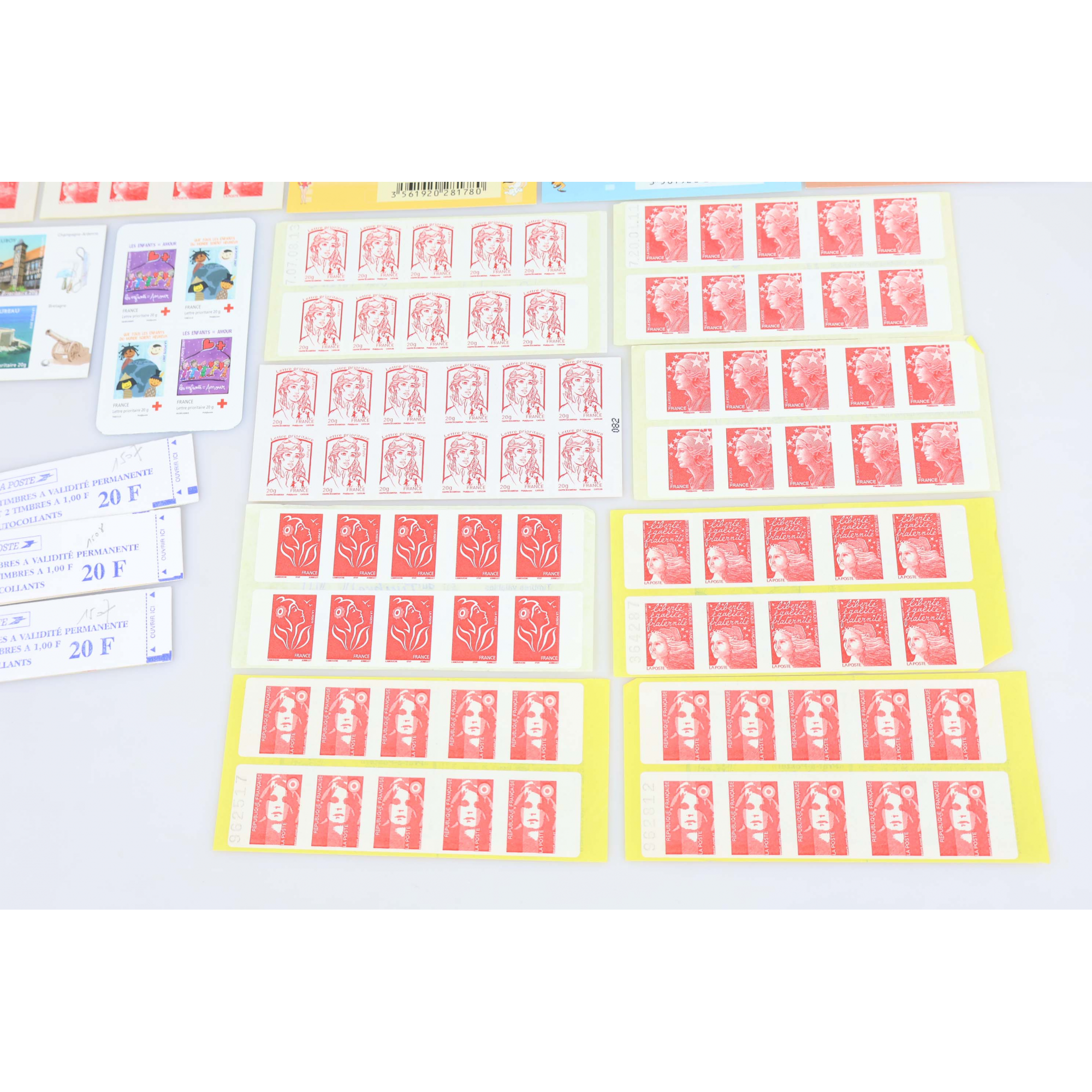 FRANCE, LOT DE 171 TIMBRES À VALIDITÉ PERMANENTE AUTOADHÉSIFS POUR LETTRES 20G
