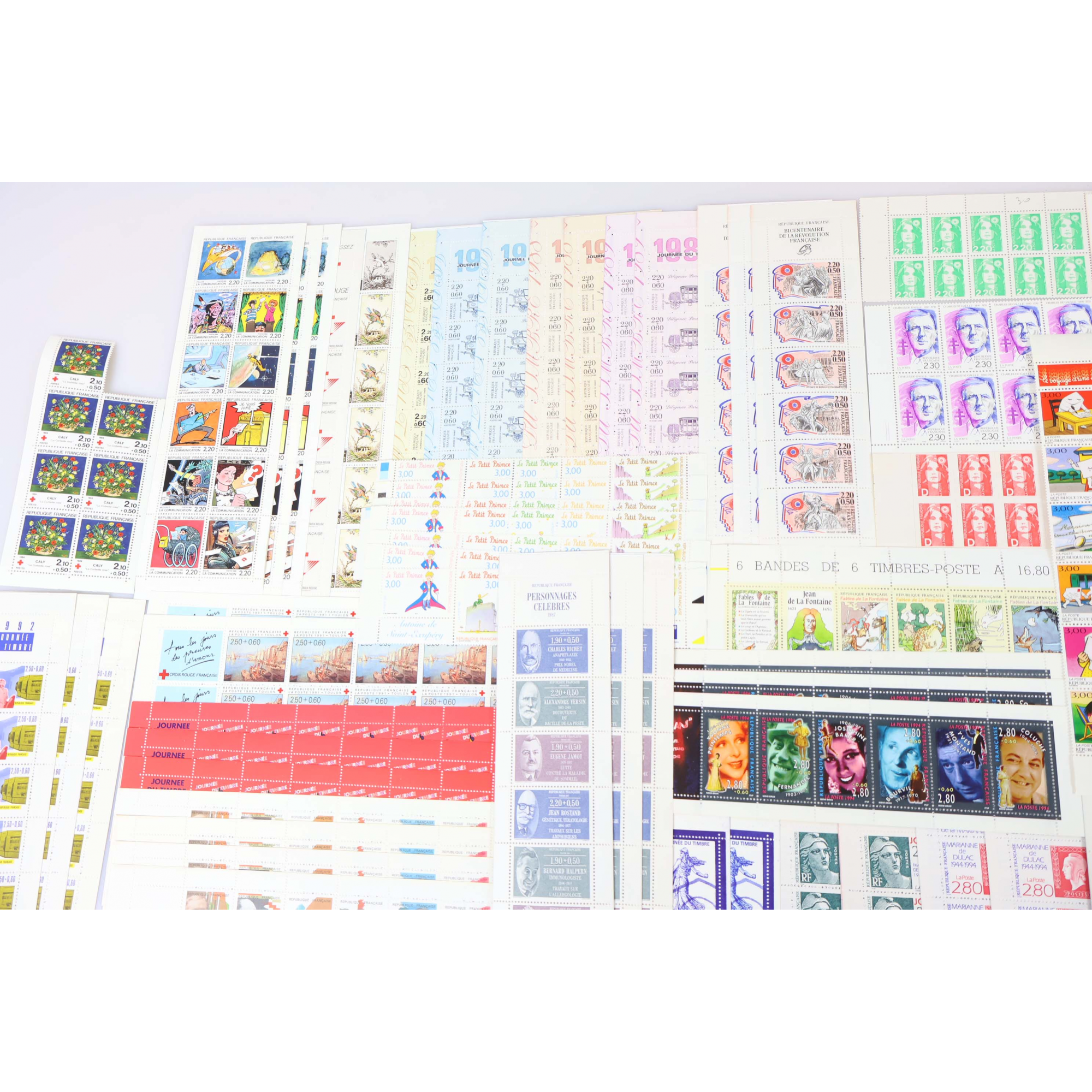 LOT DE BANDES/CARNETS EN FRANCS TRIÉS POUR COLLECTION OU AFFRANCHIR FAC 2440FFR