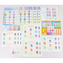 LOT DE BLOCS-FEUILLETS/ BANDES TYPE MARIANNE TIMBRES NEUFS** FACIALE 173€