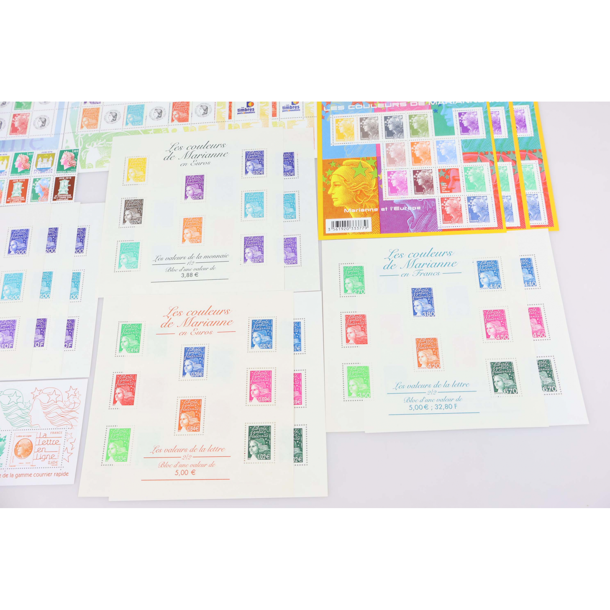 LOT DE BLOCS-FEUILLETS/ BANDES TYPE MARIANNE TIMBRES NEUFS** FACIALE 173€