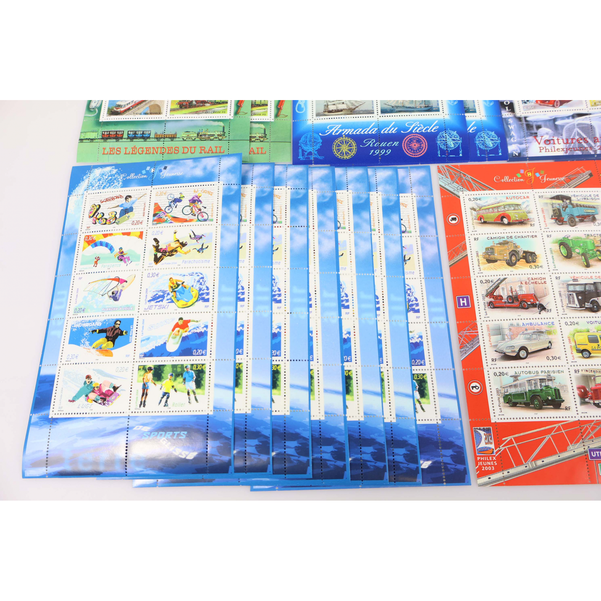 LOT DE BLOCS-FEUILLETS "COLLECTION JEUNESSE" TIMBRES NEUFS** FACIALE 39€