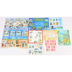 LOT DE BLOCS-FEUILLETS/ CARNETS MAJORITÉ DE 0.54€ TIMBRES NEUFS** FACIALE 53€