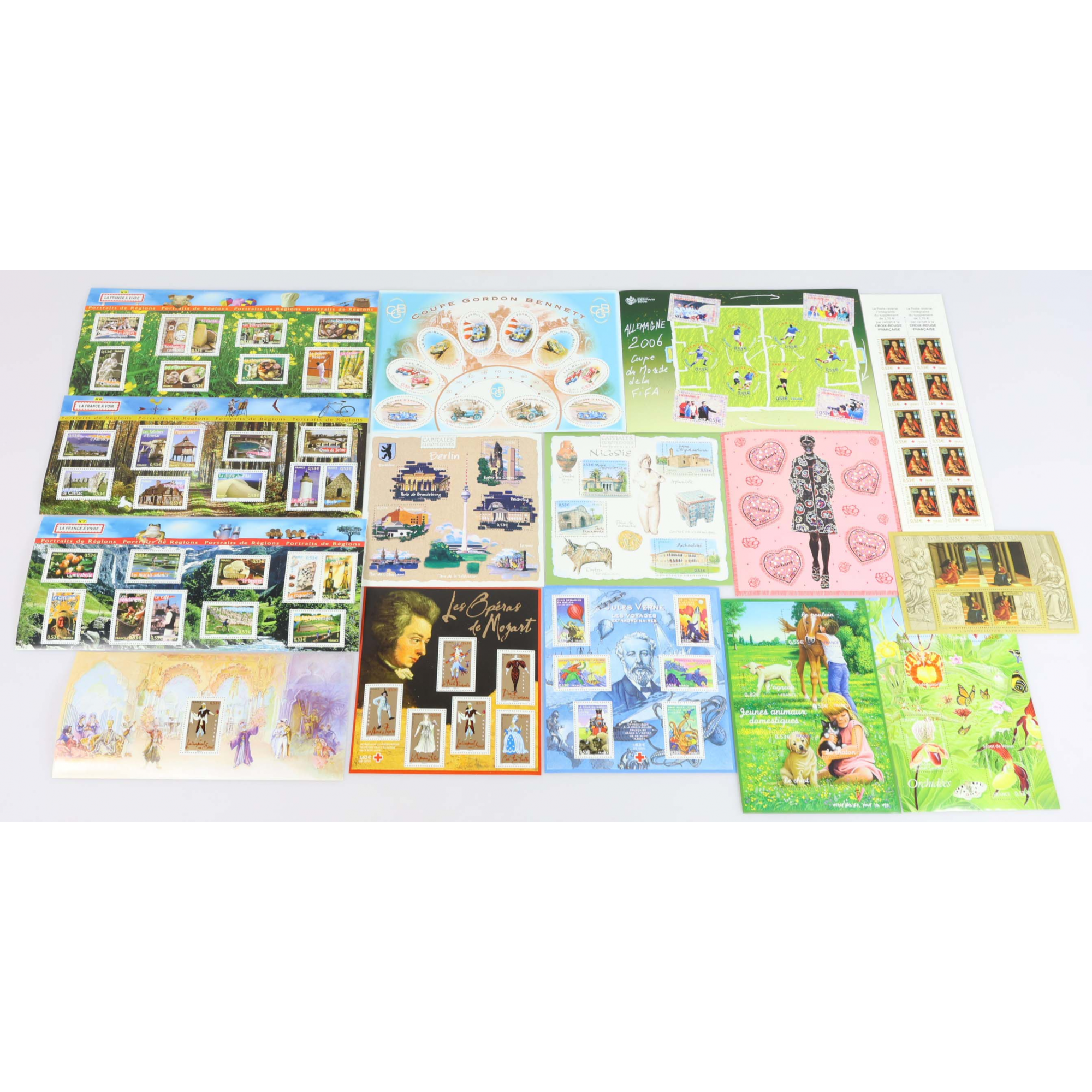 LOT DE BLOCS/CARNETS MAJORITÉ À 0.53€ TIMBRES NEUFS** ANNÉES 2005/06 FAC 56€