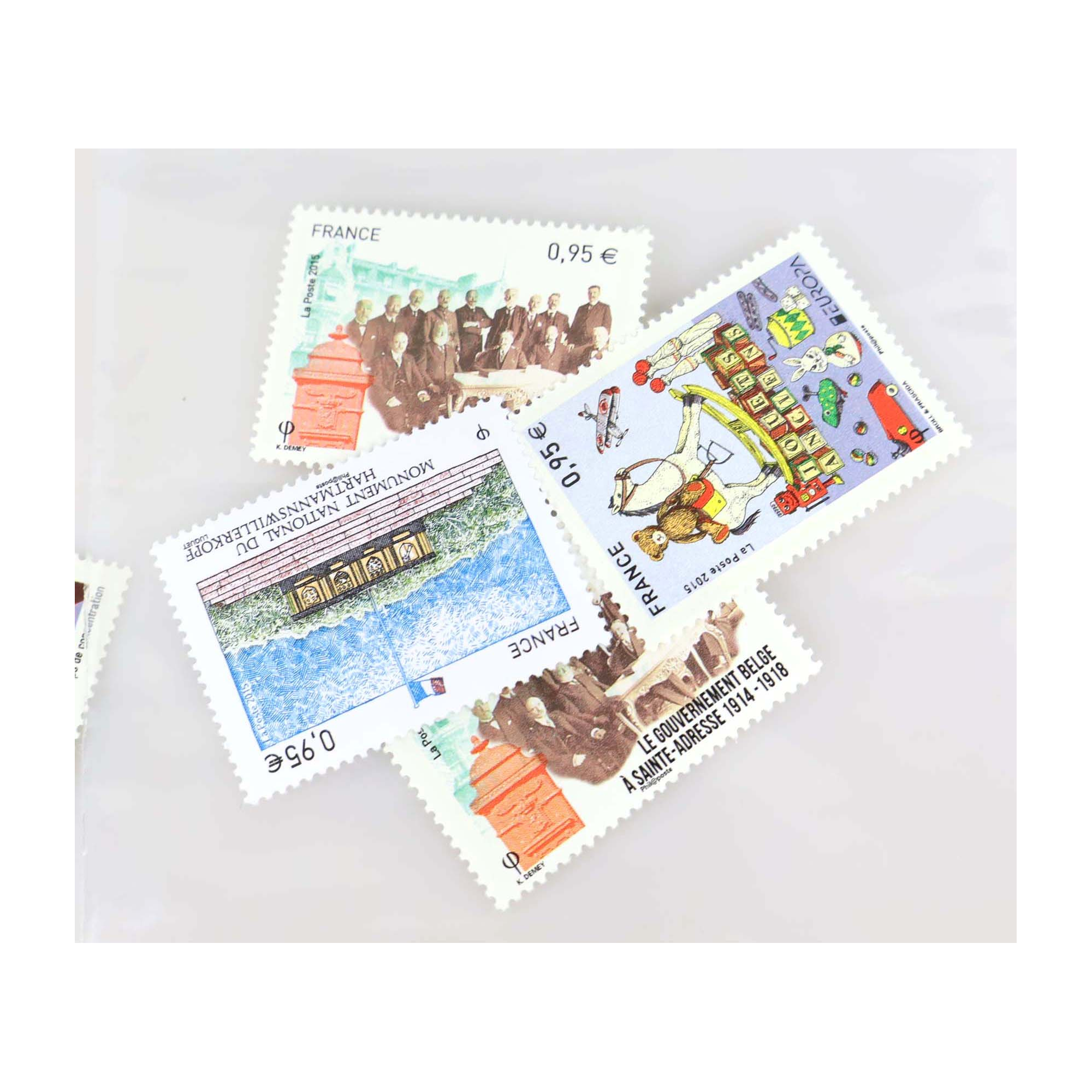 ANNÉE 2015 LOT DE TIMBRES NEUFS** DE FRANCE TRIÉS PAR VALEUR FACIALE 324€