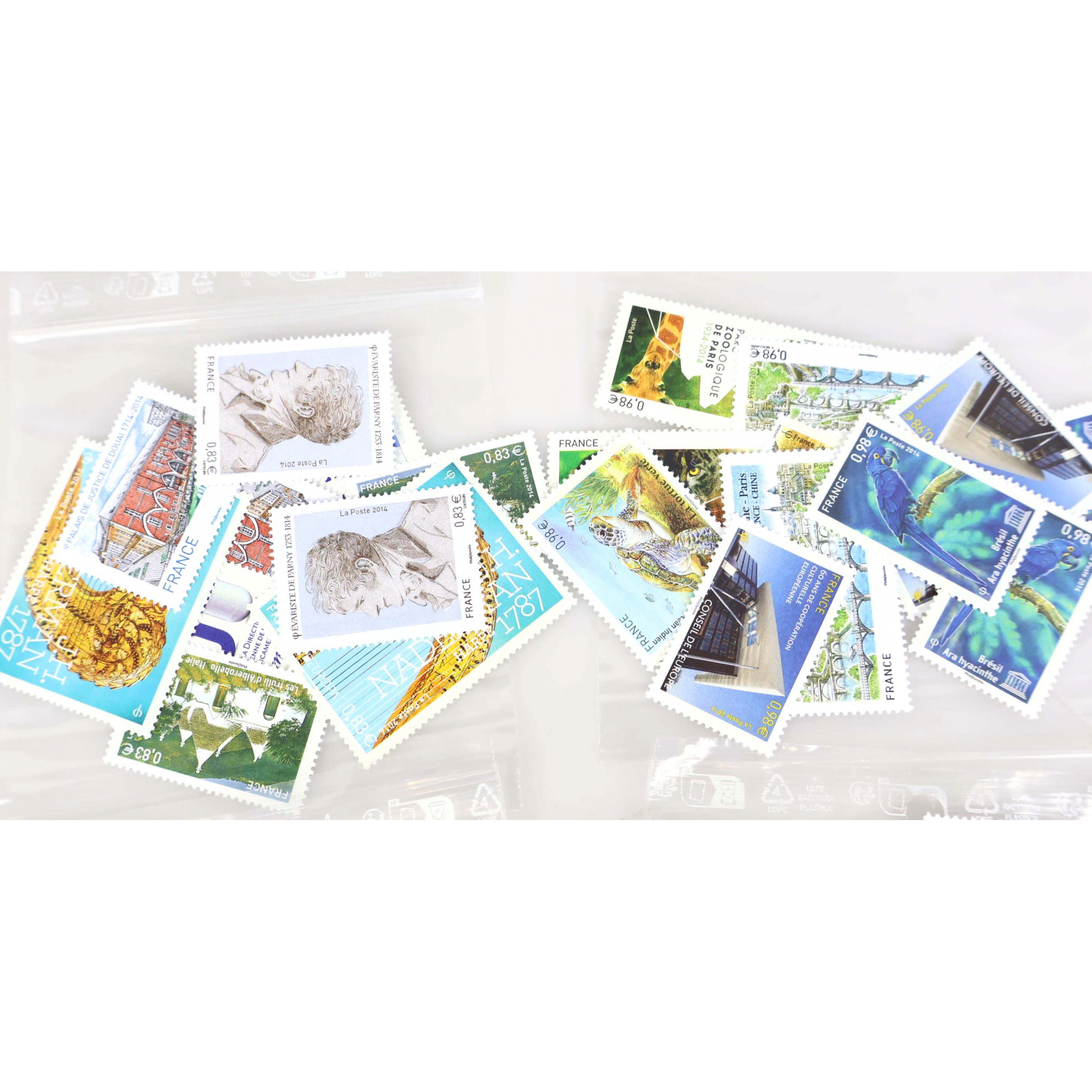 ANNÉE 2014 LOT DE TIMBRES NEUFS** DE FRANCE TRIÉS PAR VALEUR FACIALE 138€