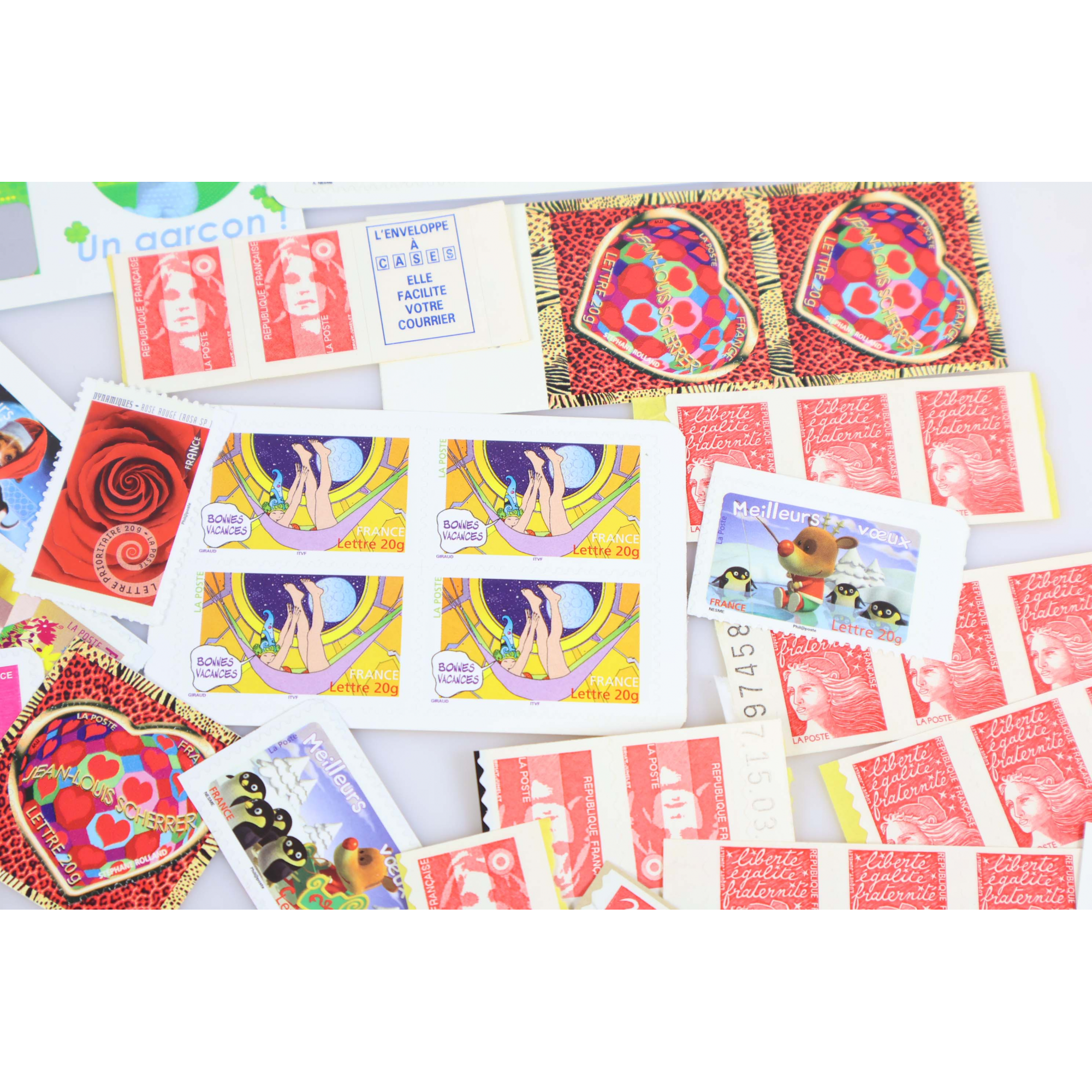 LOT DE 100 TIMBRES A VALIDITÉ PERMANENTE FRANCE LETTRES 20G, AUTOADHÉSIFS