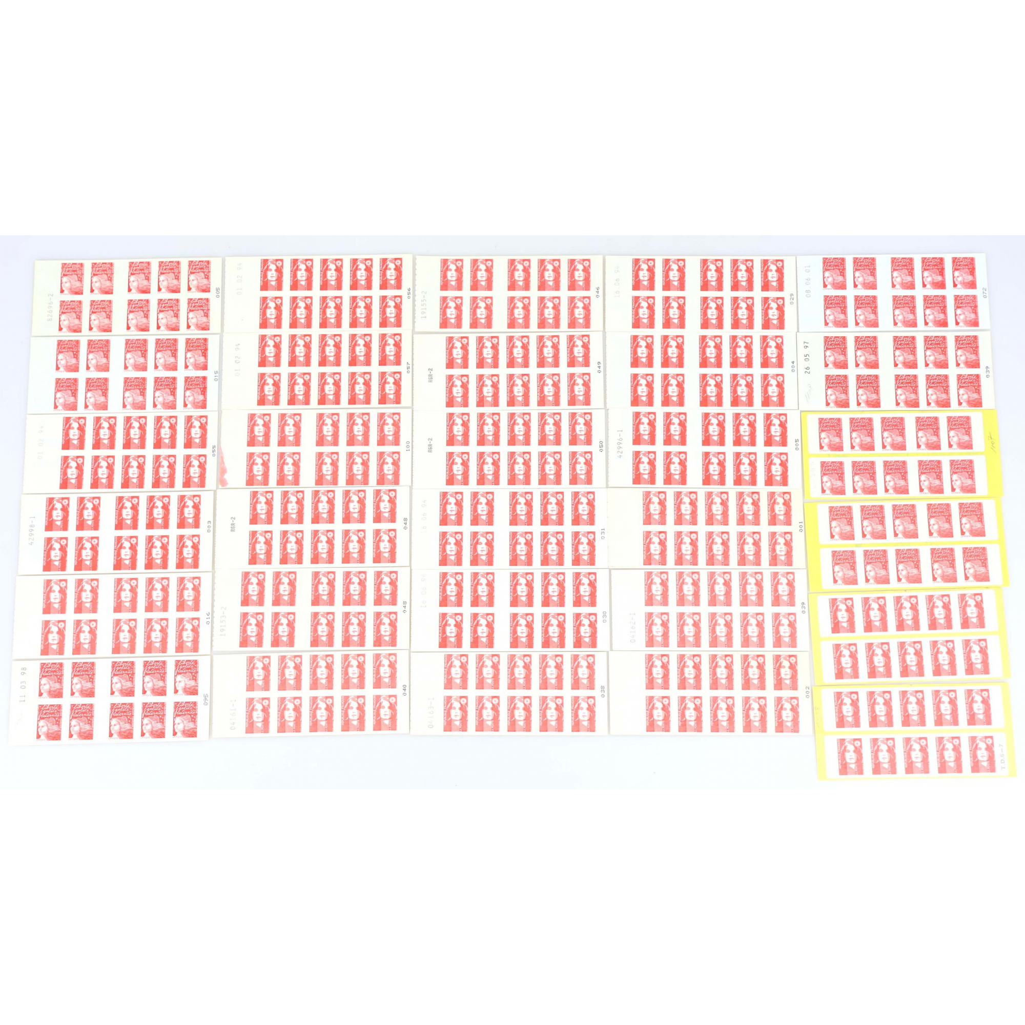 LOT DE 30 CARNETS AUTOADHÉSIFS MARIANNE POUR AFFRANCHISSEMENT FRANCE 20g