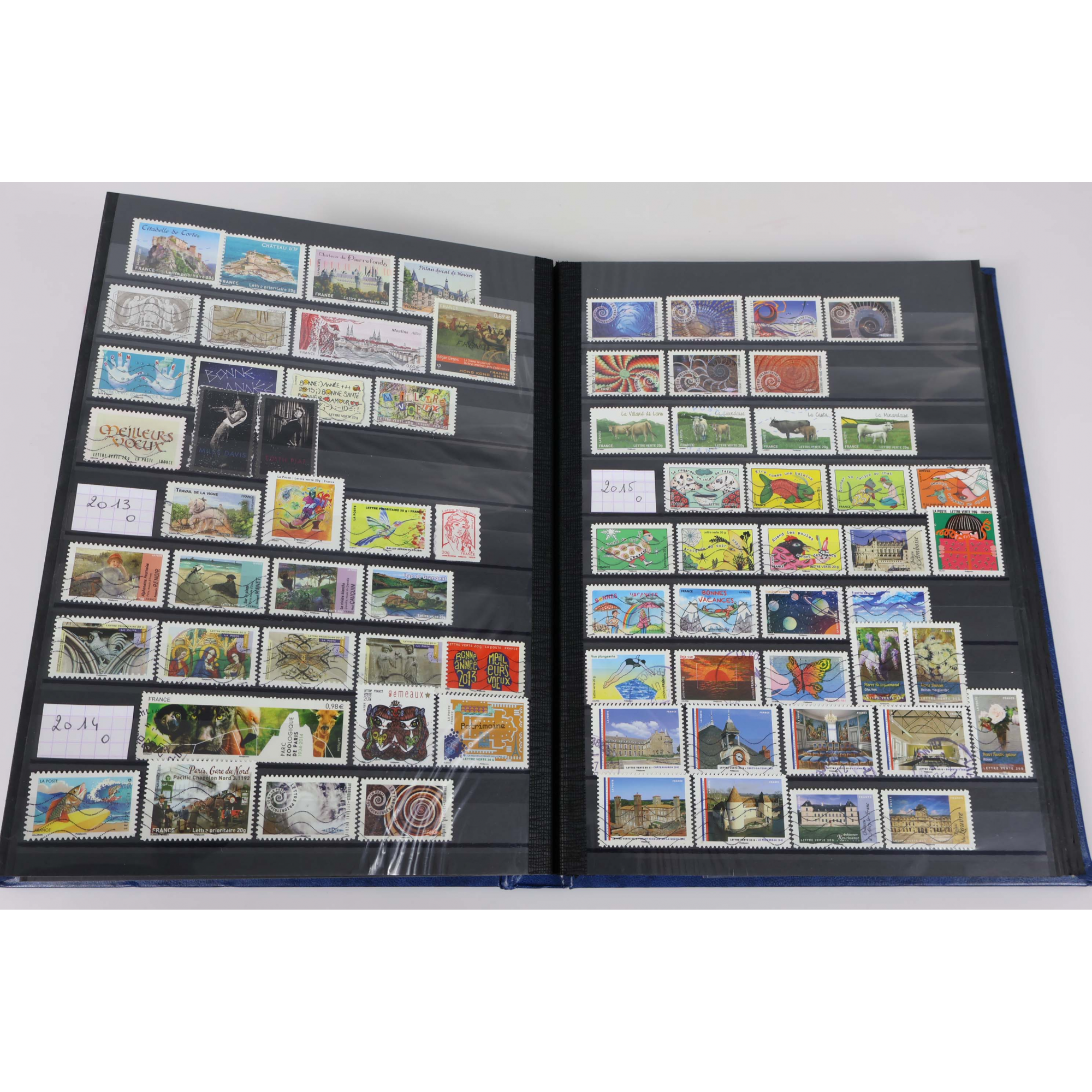 COLLECTION DE FRANCE DE 2007 ET 2008 TIMBRES NEUFS** TIMBRES OBLITÉRÉS → 2022