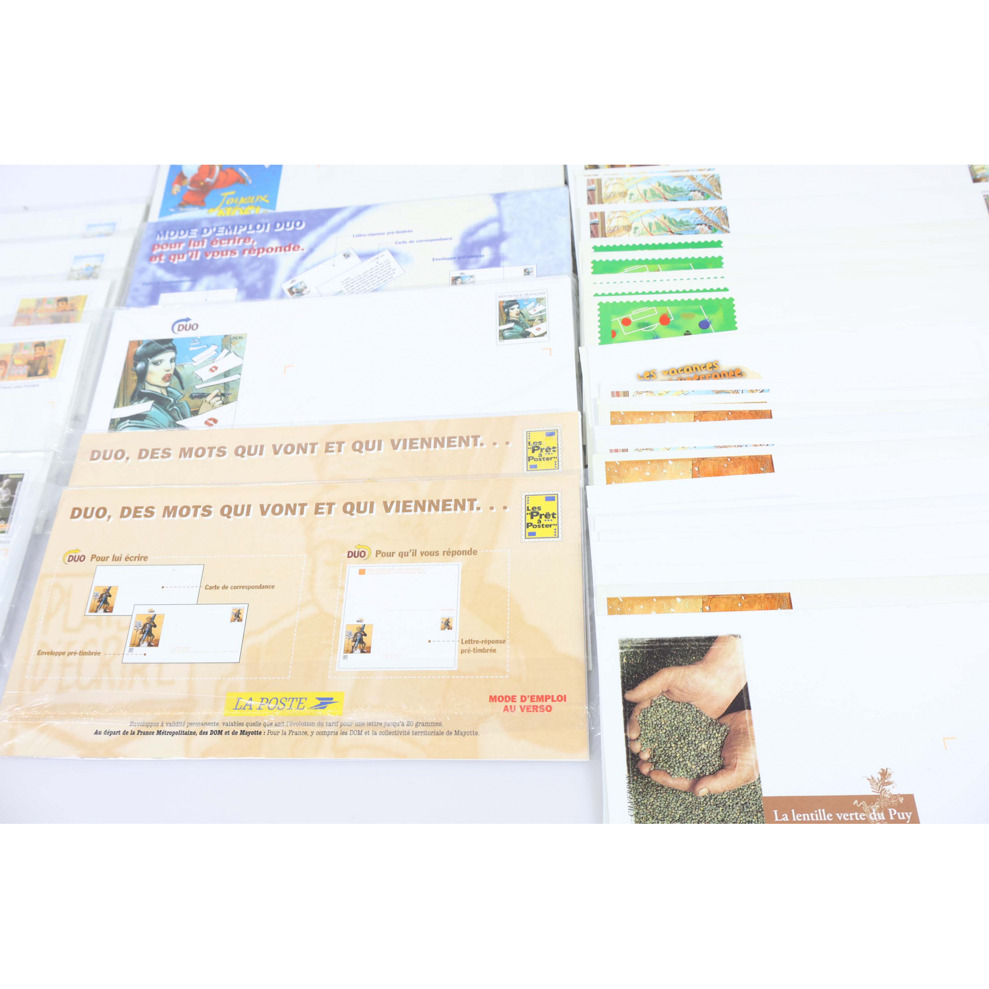 LOT DE 100 ENVELOPPES PRÉ AFFRANCHIES POUR LETTRES 20G FRANCE, THÈMES DIVERS