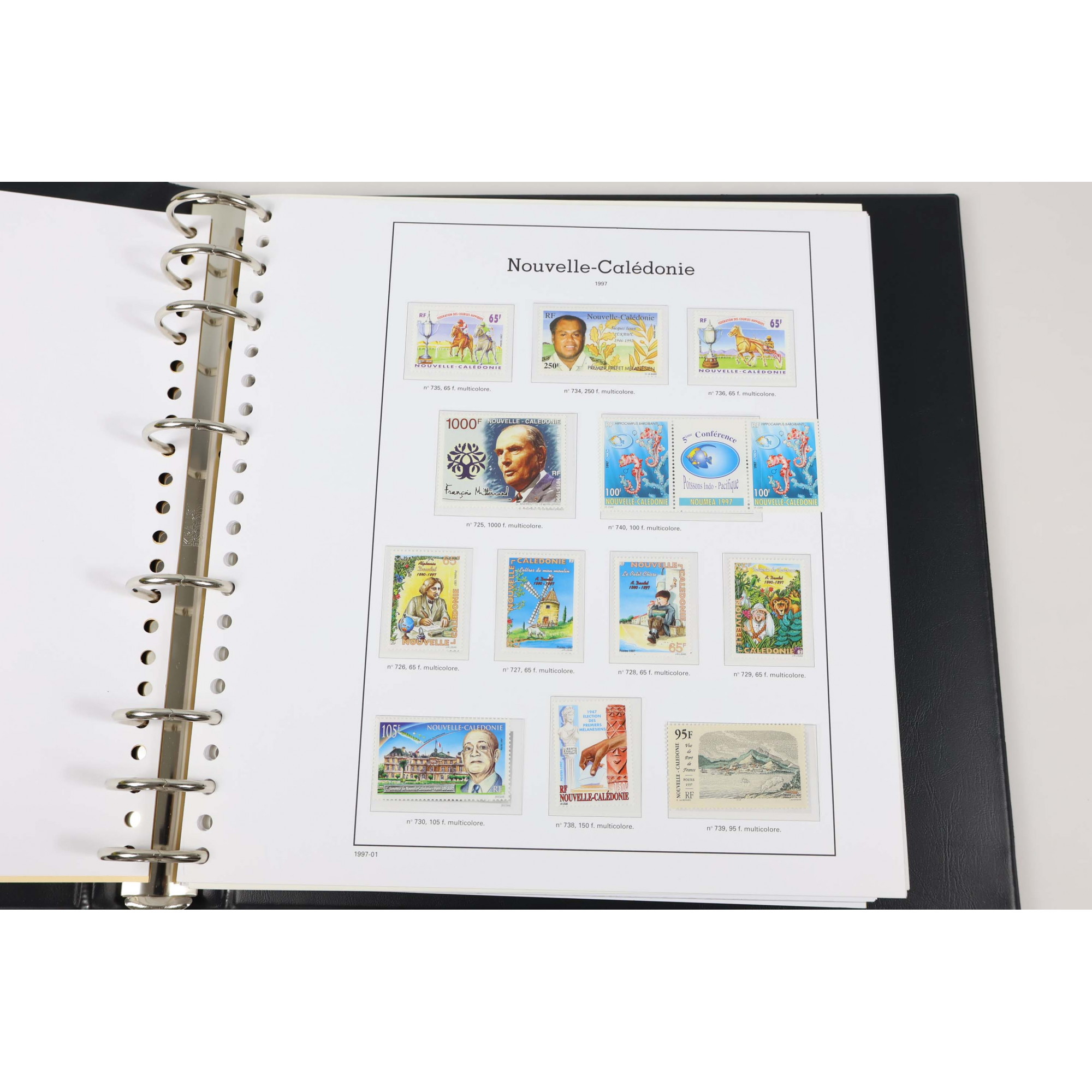 COLLECTION DE NOUVELLE CALÉDONIE DE 1997 À 2007 TIMBRES NEUFS** CLASSEUR MARINI