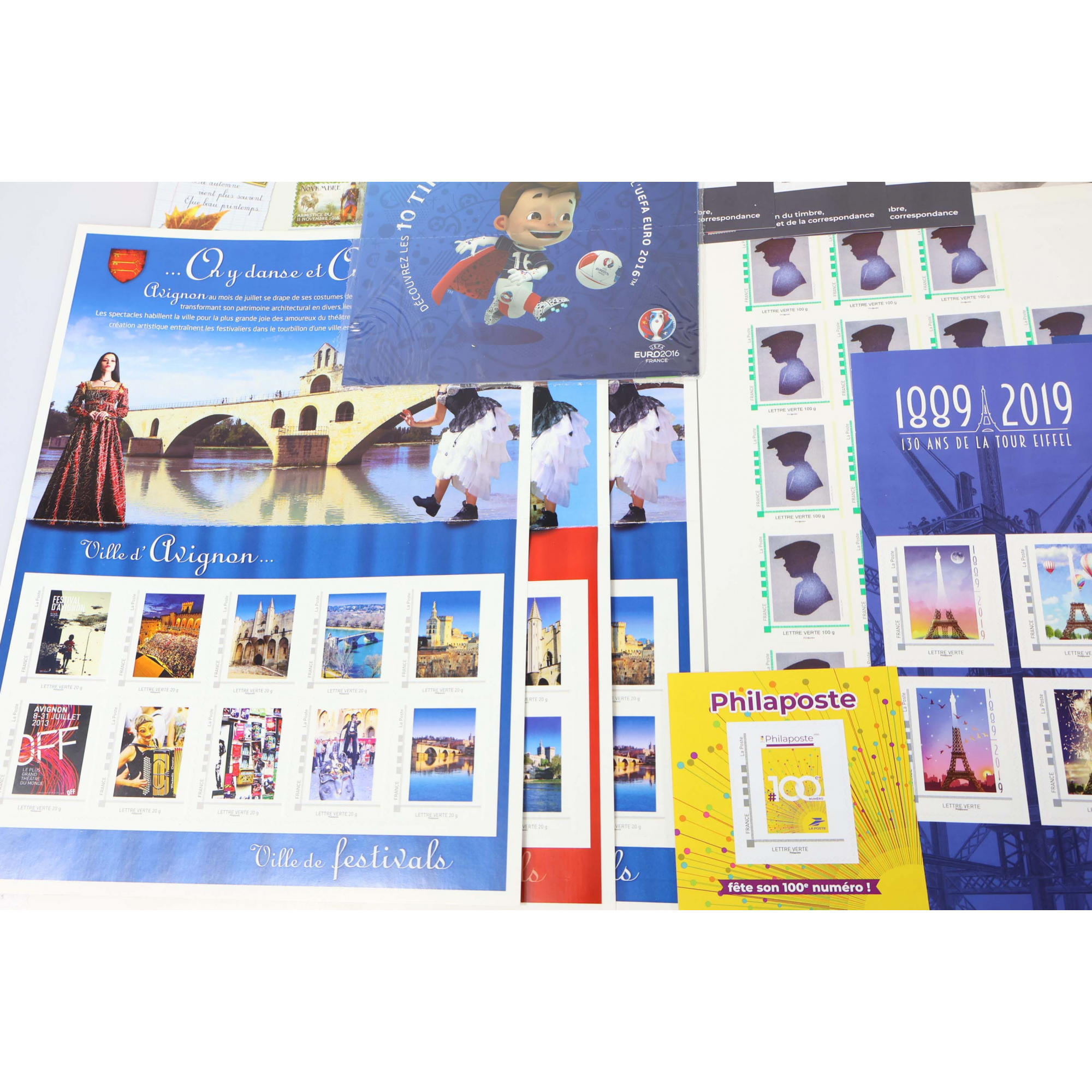 LOT DE 217 TIMBRES AUTOADHÉSIFS VP LETTRES VERTES 20G FRANCE, FORMAT COLLECTORS