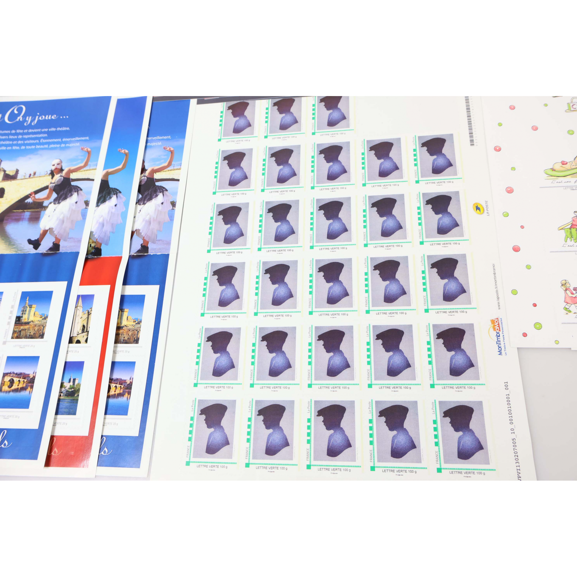 LOT DE 217 TIMBRES AUTOADHÉSIFS VP LETTRES VERTES 20G FRANCE, FORMAT COLLECTORS