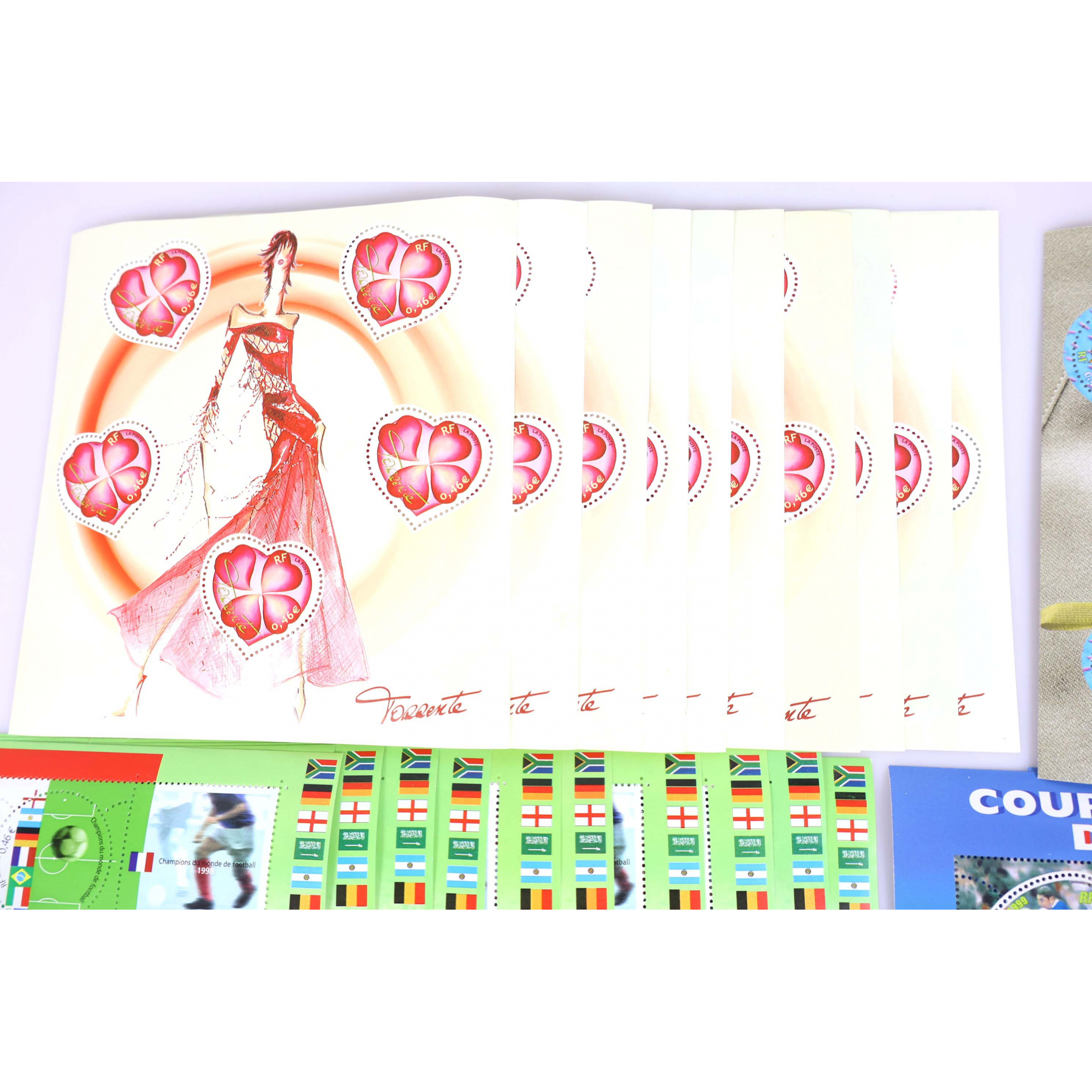 LOT DE BLOCS FEUILLETS TIMBRES 0.46€ AVEC DÉFAUTS POUR AFFRANCHIR FACIALE 211.6€