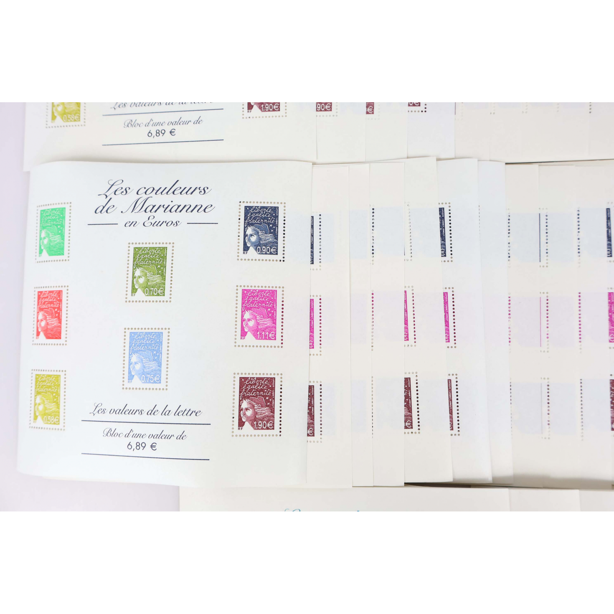 LOT BLOCS FEUILLET TIMBRES EN EUROS AVEC DÉFAUTS POUR AFFRANCHIR, FACIALE 329€