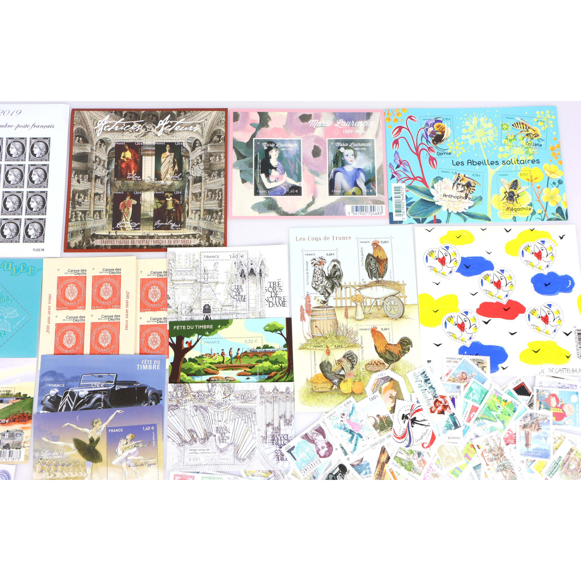 LOT CONSÉQUENT DE TIMBRES DE FRANCE ET BLOCS ANNÉES 2015 À 2022 FACIALE 700€