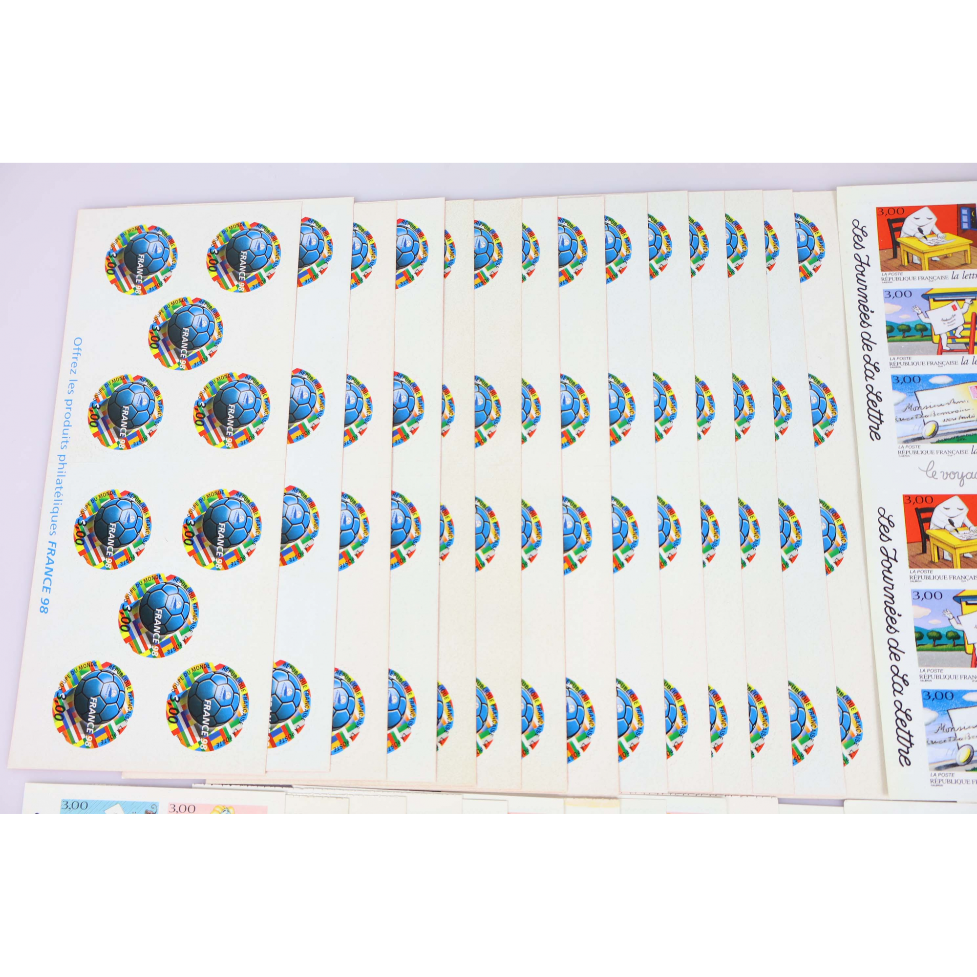 LOT CARNETS AUTOADHÉSIFS TIMBRES 3 FRANCS AVEC DÉFAUTS POUR AFFRANCHIR, VF 195€
