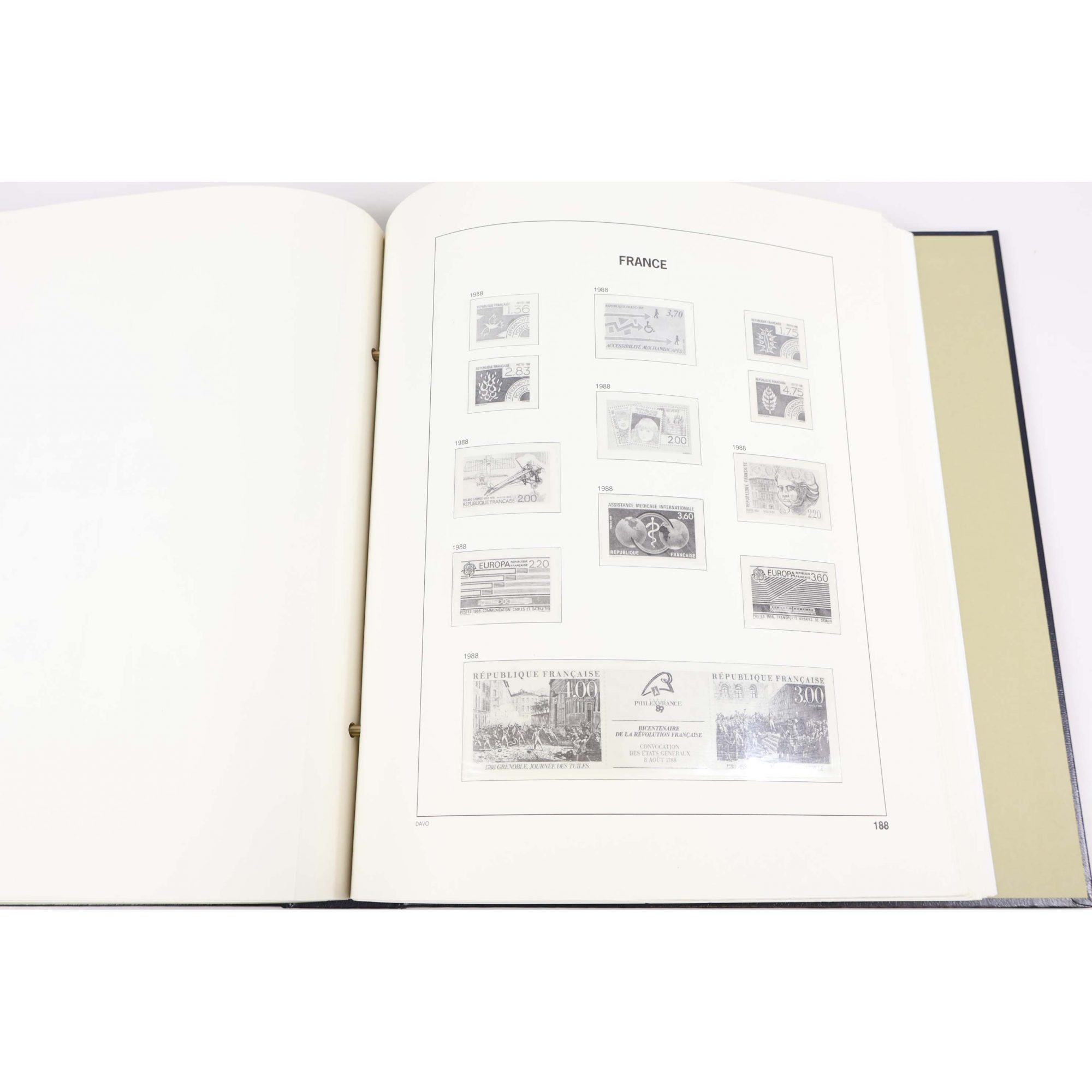 ALBUM DAVO FRANCE DE 1980 À 1996 POUR RANGER UNE COLLECTION DE TIMBRES