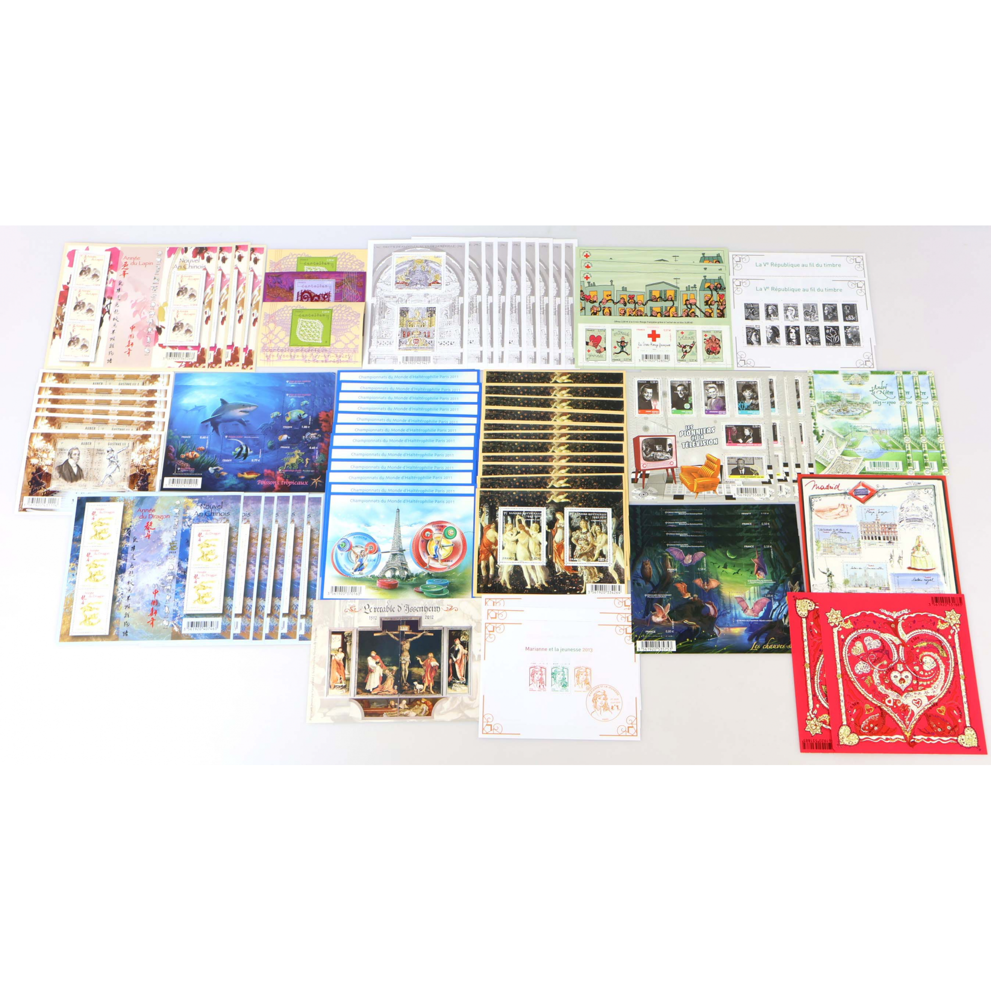 LOT BLOCS FEUILLET TIMBRES EN EUROS AVEC DÉFAUTS POUR AFFRANCHIR, FACIALE 202€