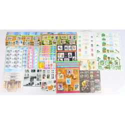 LOT BLOCS FEUILLET TIMBRES EN EUROS AVEC DÉFAUTS POUR AFFRANCHIR FACIALE 223.49€