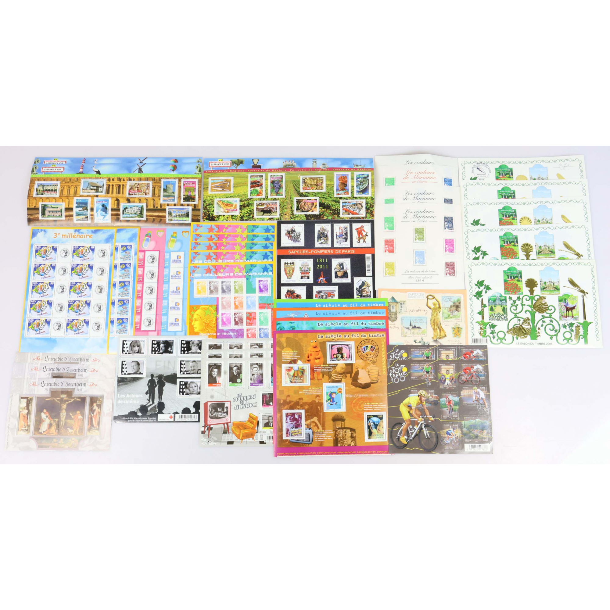 LOT BLOCS FEUILLET TIMBRES EN EUROS AVEC DÉFAUTS POUR AFFRANCHIR FACIALE 223.49€