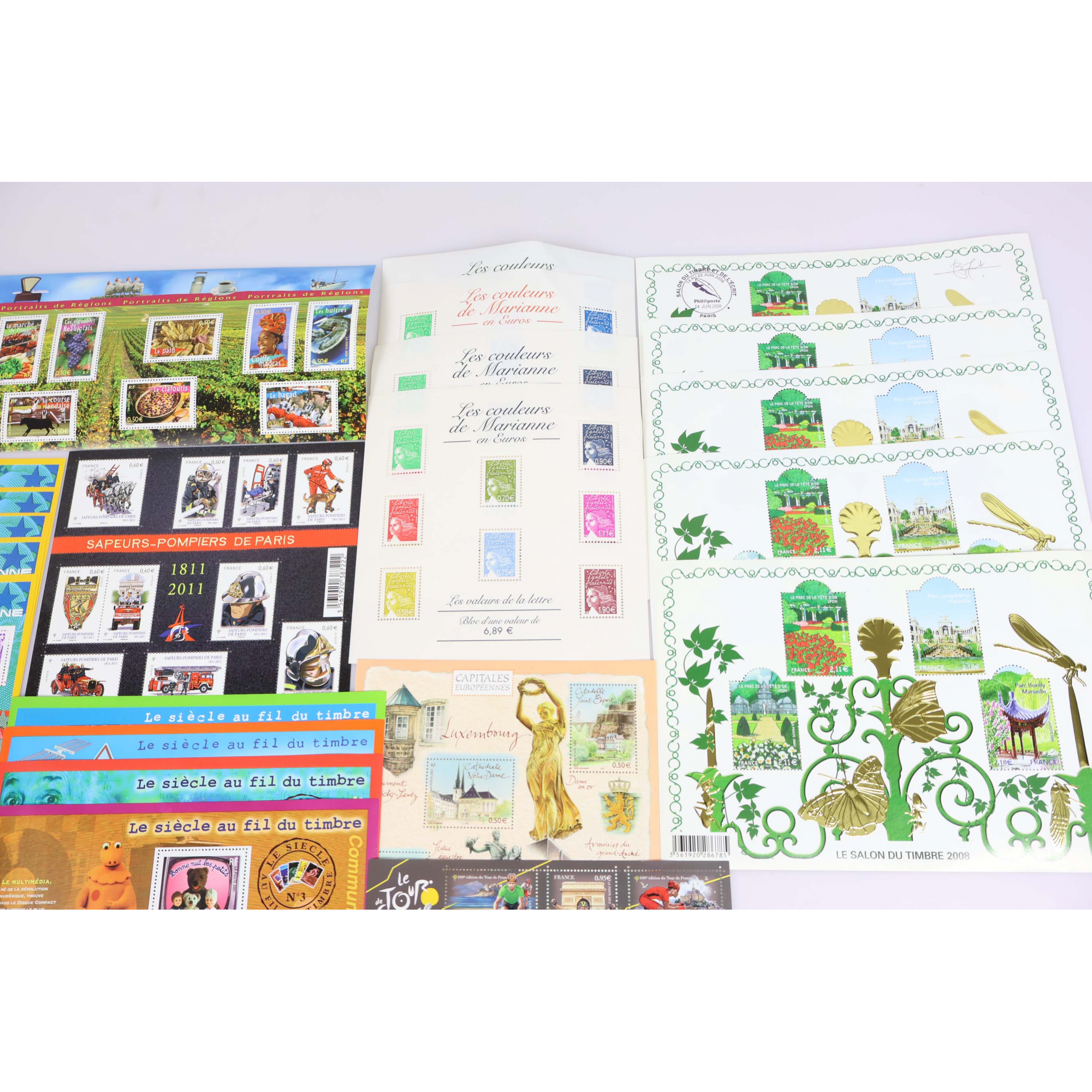 LOT BLOCS FEUILLET TIMBRES EN EUROS AVEC DÉFAUTS POUR AFFRANCHIR FACIALE 223.49€