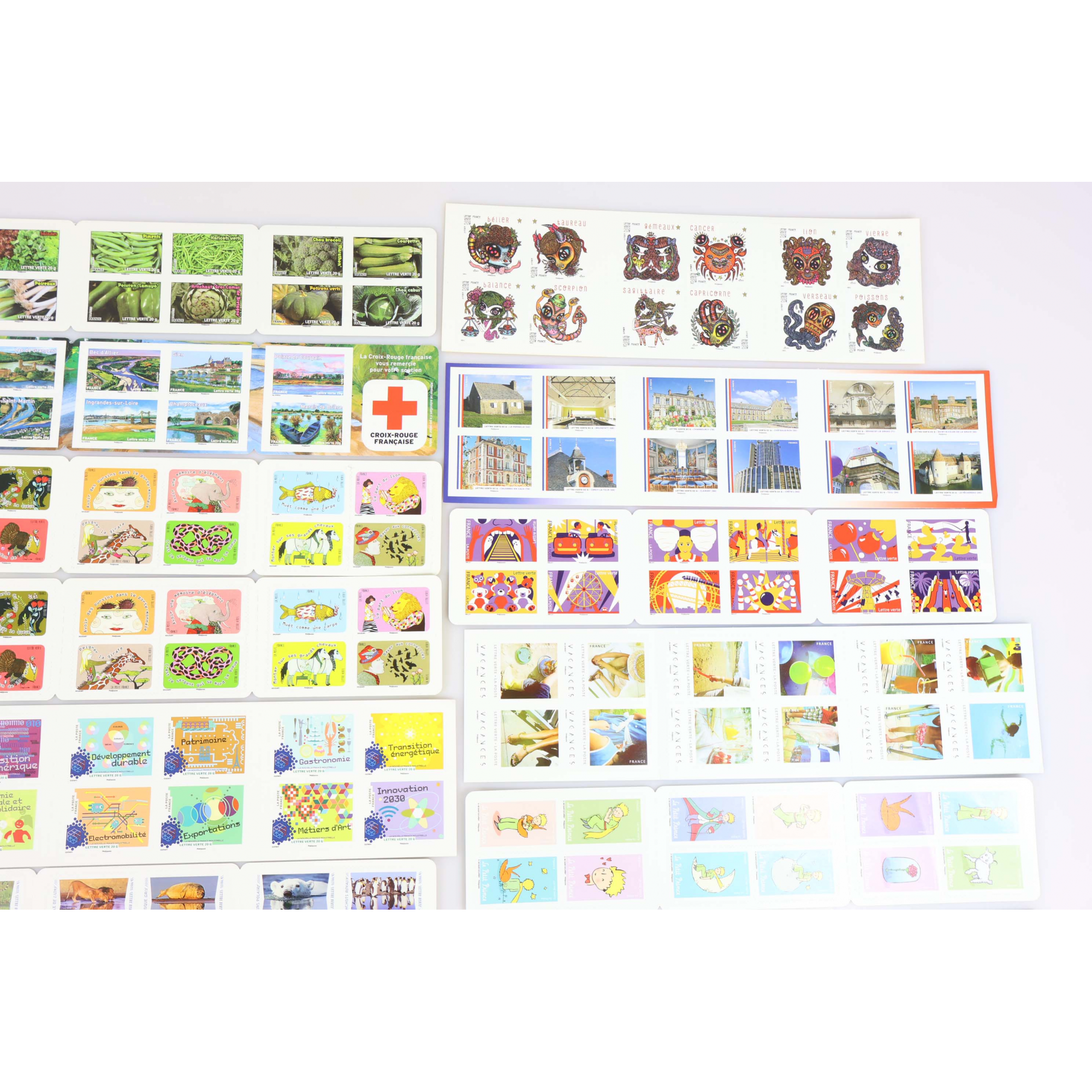 LOT DE 232 TIMBRES AUTOADHÉSIFS LETTRES VERTES 20G VP FRANCE POUR AFFRANCHIR