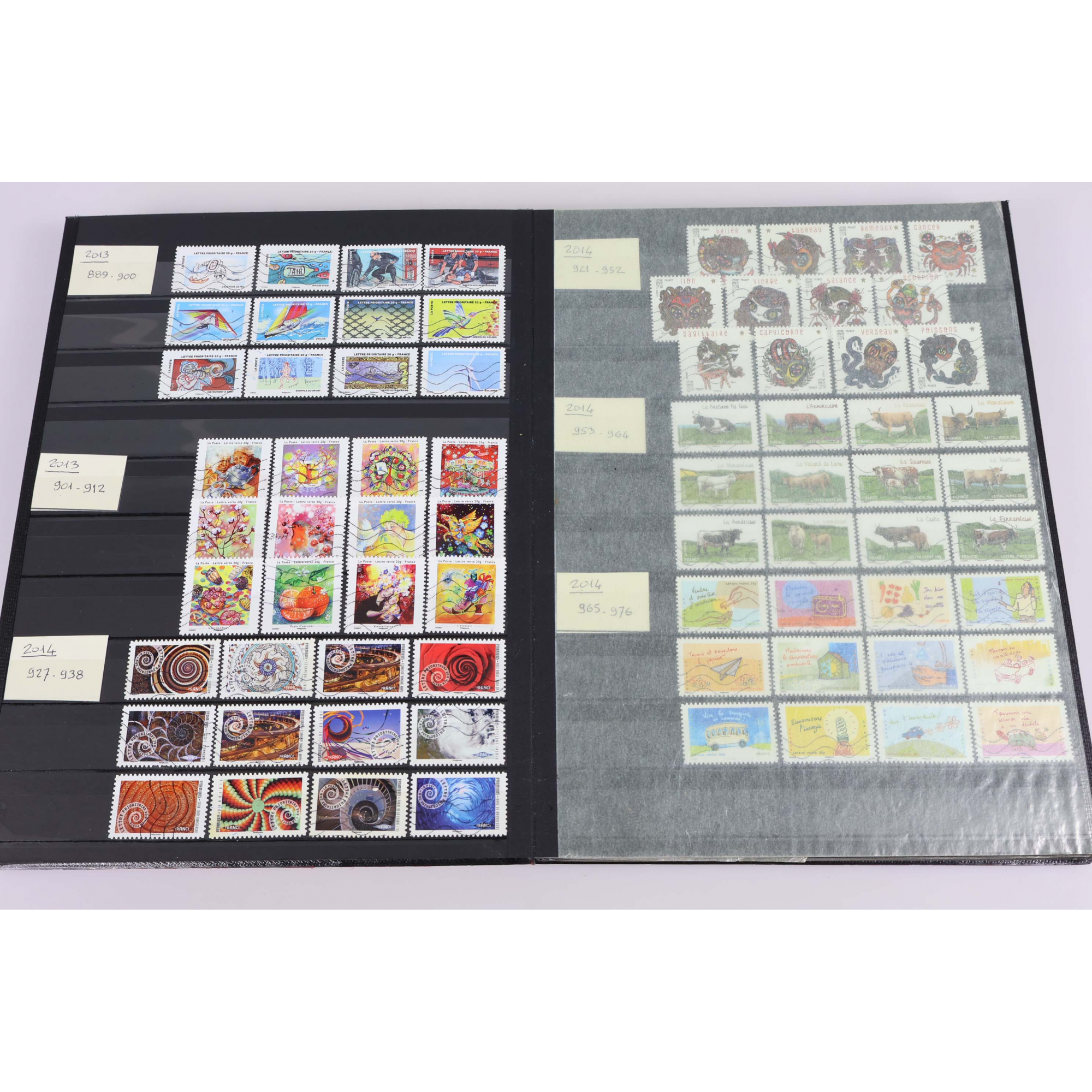 COLLECTION TIMBRES DE FRANCE ENTRE 2013 ET 2024  OBLITÉRÉS DANS UN ALBUM A BANDES