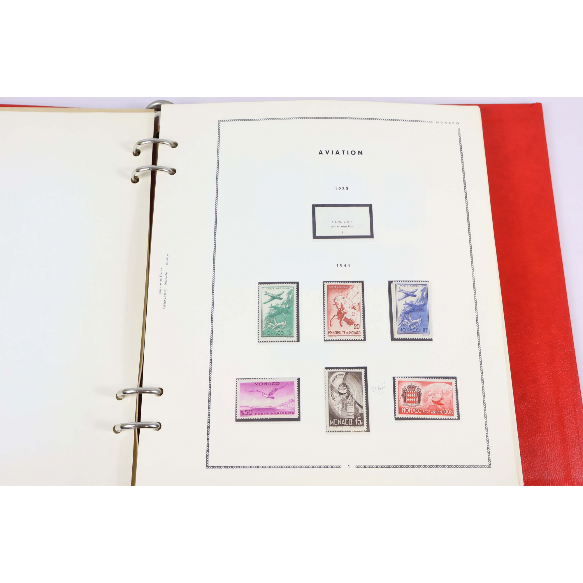 COLLECTION DE MONACO ENTRE 1933 ET 1988 TIMBRES ET BLOCS NEUFS**, ALBUM MOC