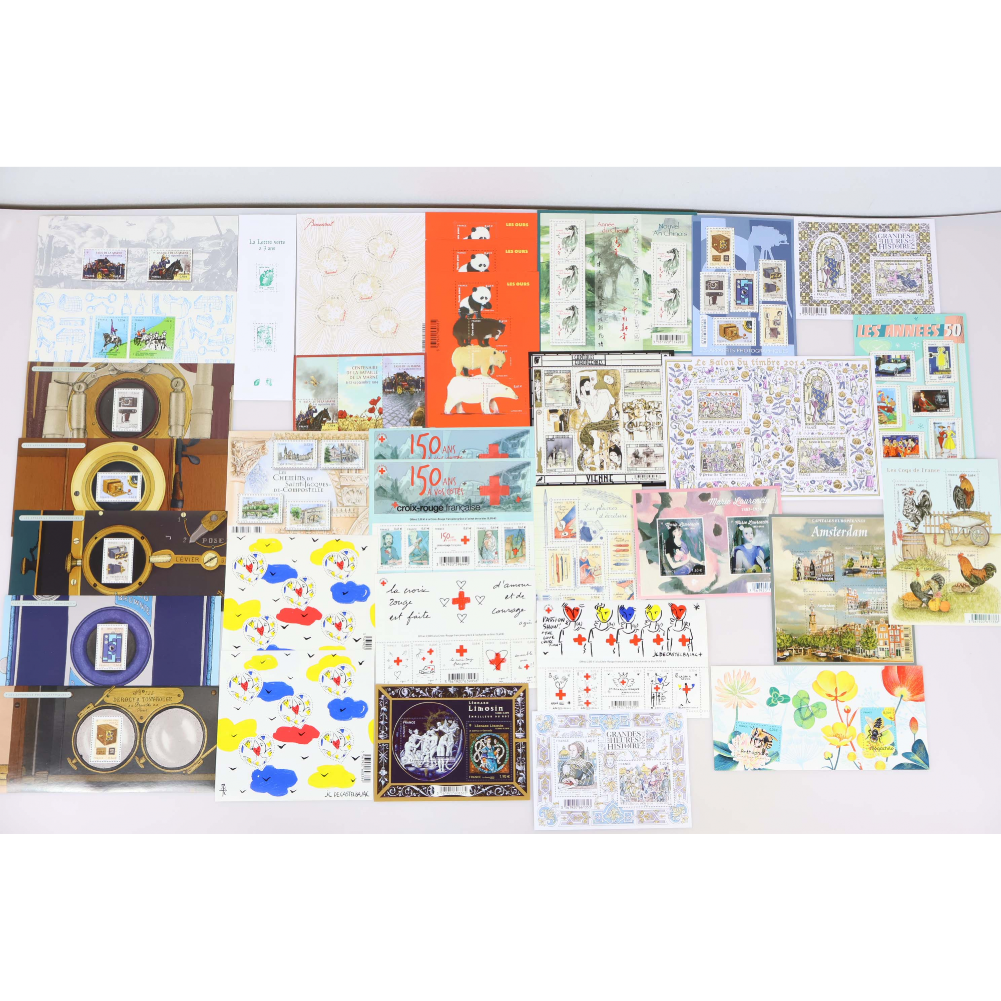 LOT DE TIMBRES/BLOCS DE FRANCE EN EUROS NEUFS** ENTRE 2014-2016 FACIALE 101.51€