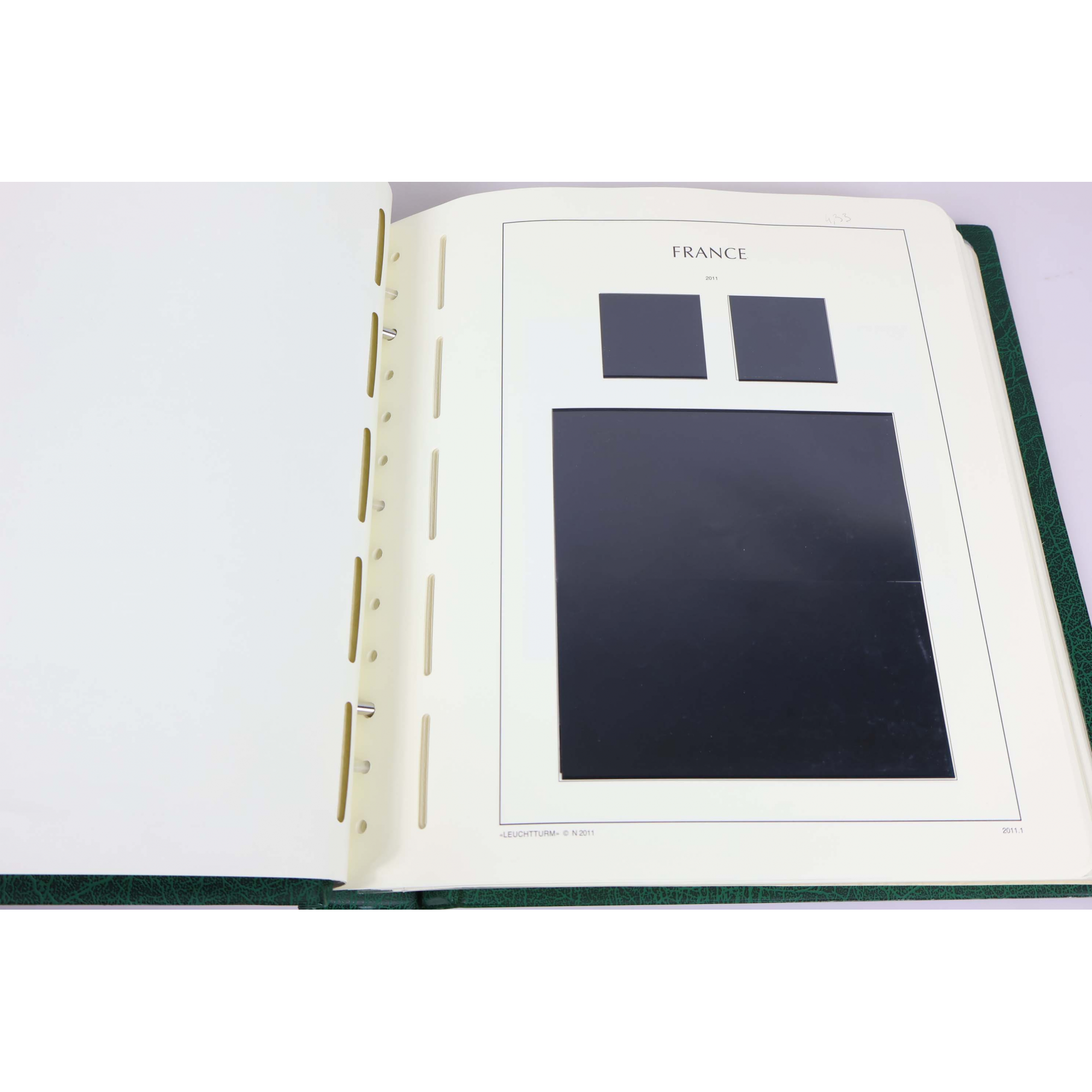 CLASSEUR HAUT DE GAMME LEUCHTTURM POUR UNE COLLECTION DE FRANCE DE 2011 À 2012