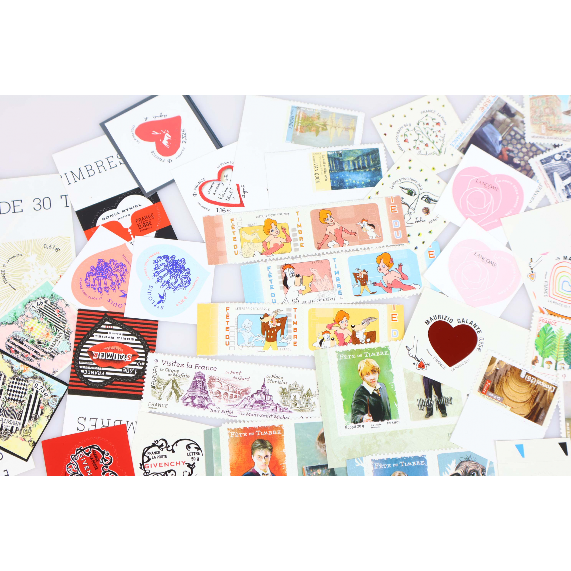 LOT DE TIMBRES FRANCAIS AUTOADHESIFS NEUFS** JUSQU'A 2024 VALEUR FACIALE 124€